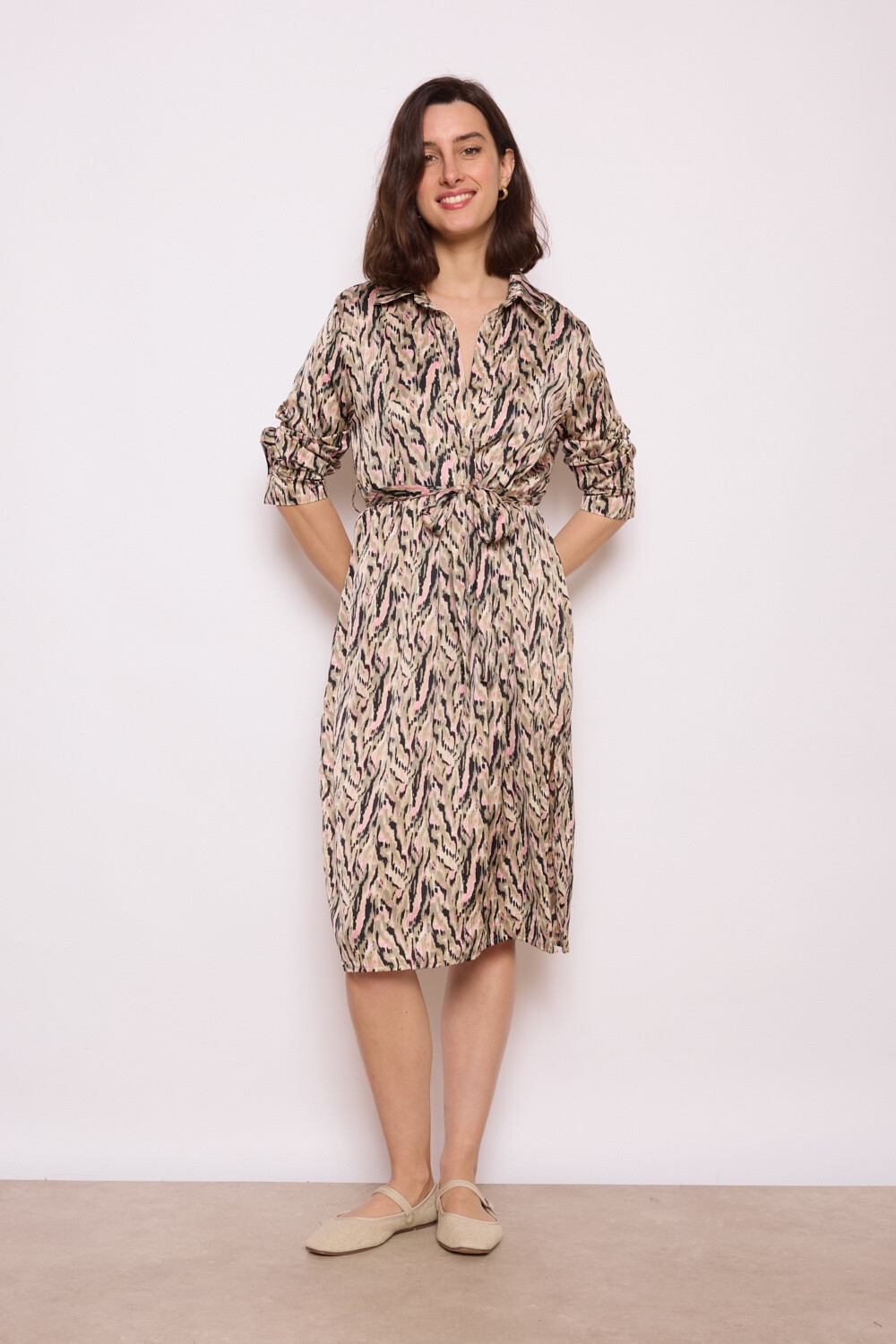 Großhändler JCL Paris - Midikleid mit Leopardenmuster