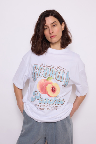 Grossiste JCL Paris - T-shirt imprimé poitrine Grossiste JCL Paris - T-shirt imprimé poitrine