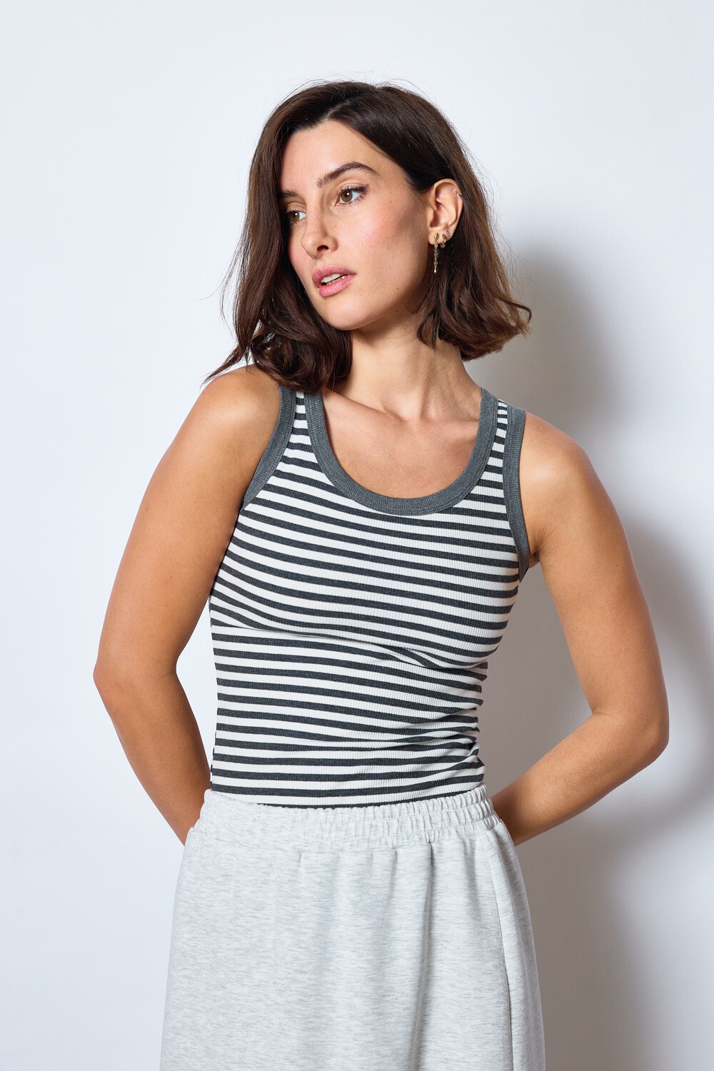 Mayorista JCL Paris - Camiseta de tirantes a rayas horizontales