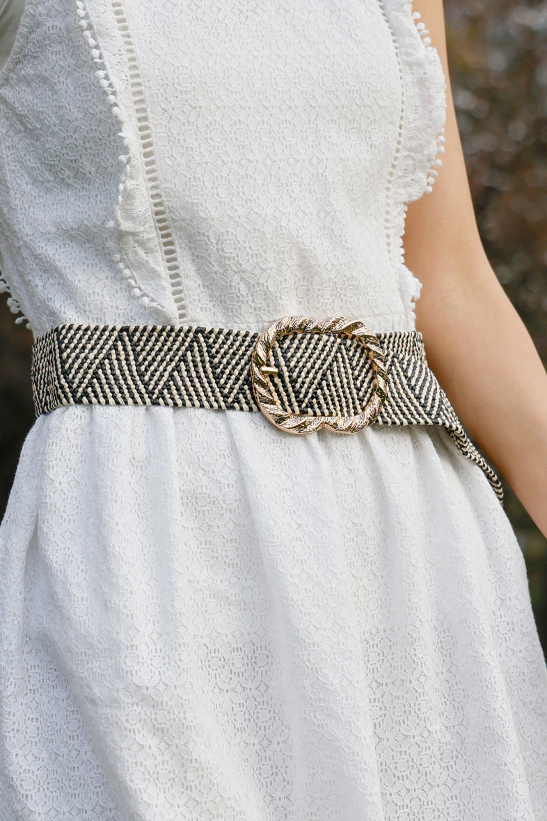 Wholesaler JCL - Raffia straw elastic women belt with metal buckle.