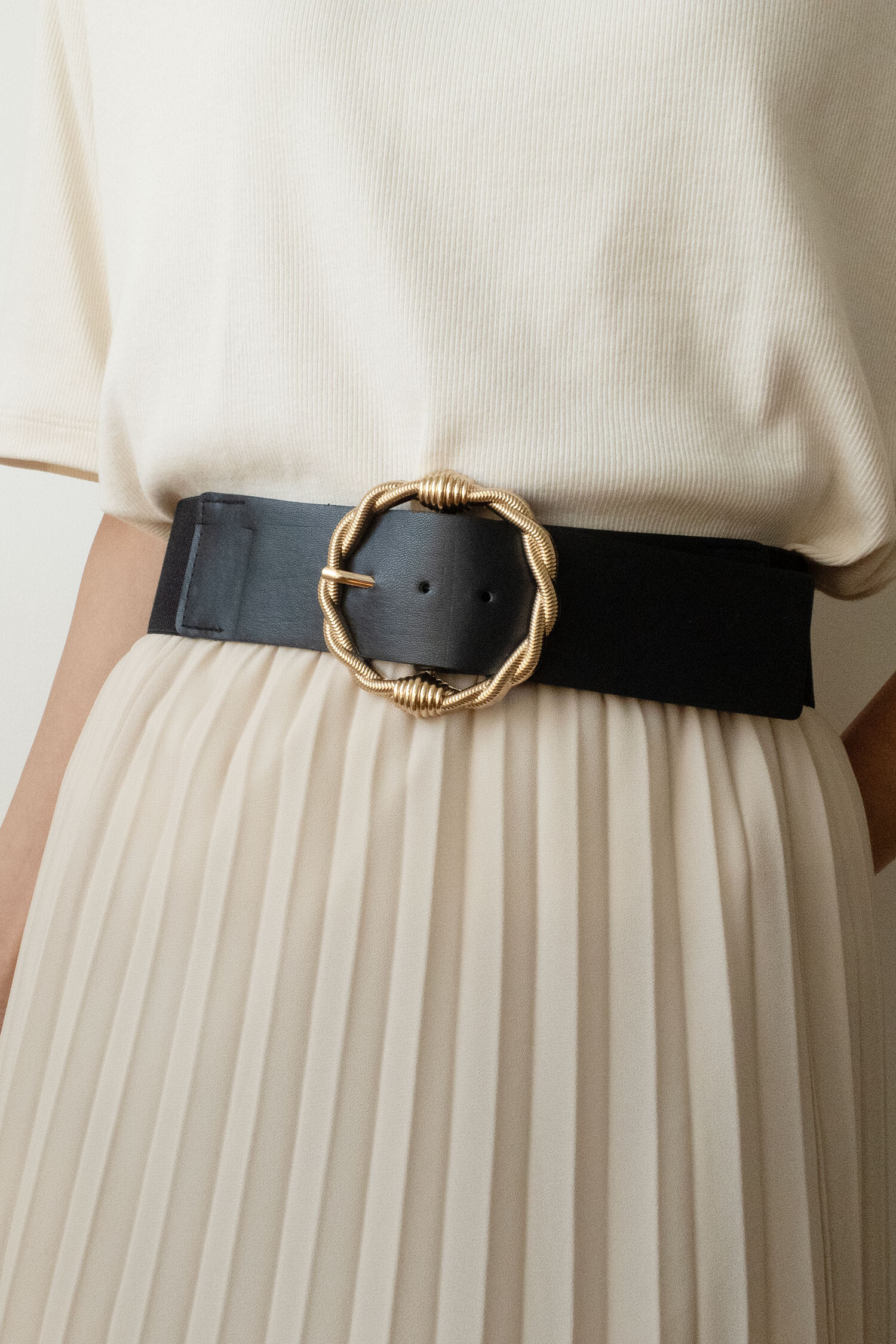 Wholesaler JCL - Elastique Women belt with gold buckle