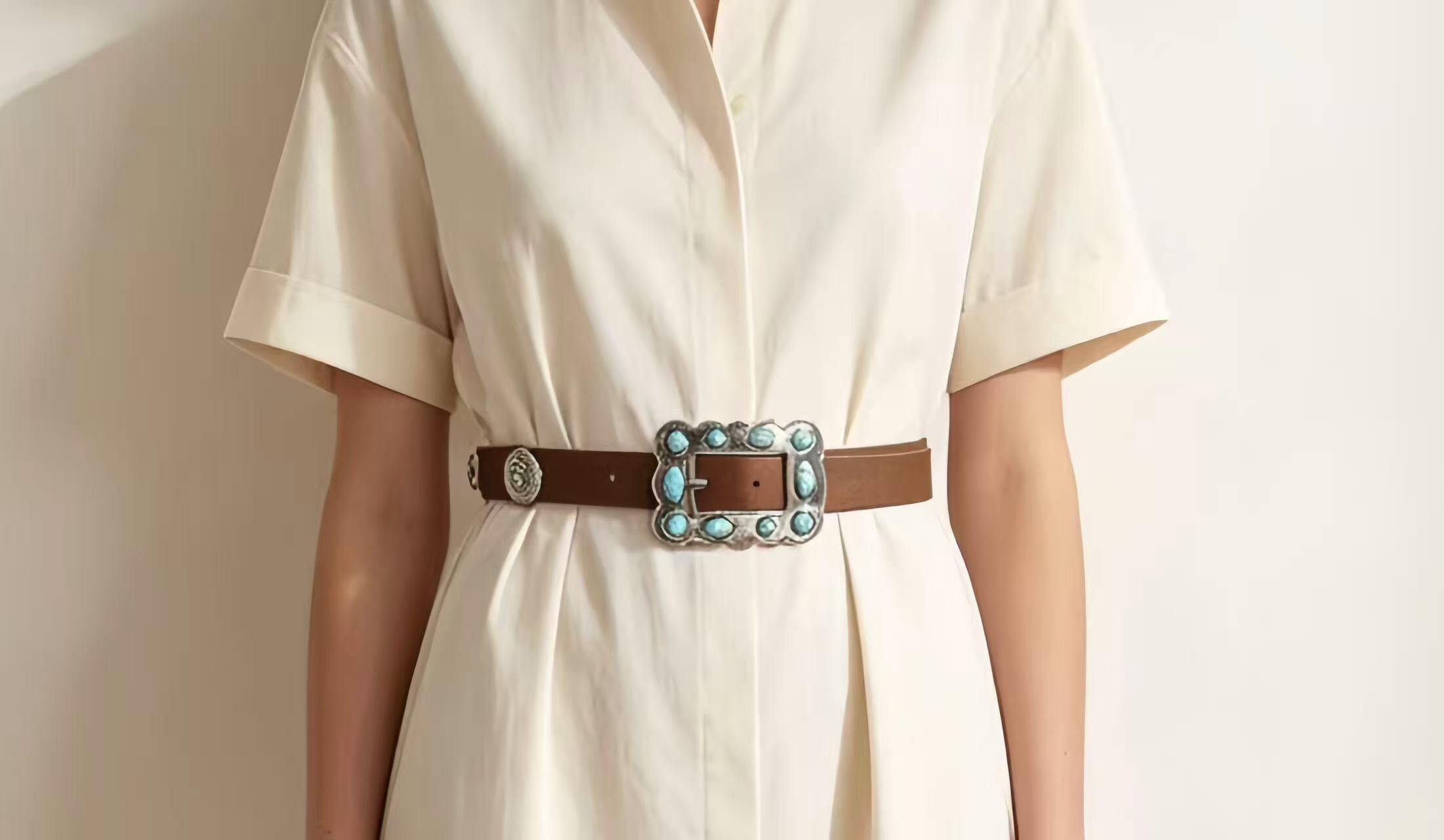 Wholesaler JERRY.AMY - Women's studded belt, 3 cm wide