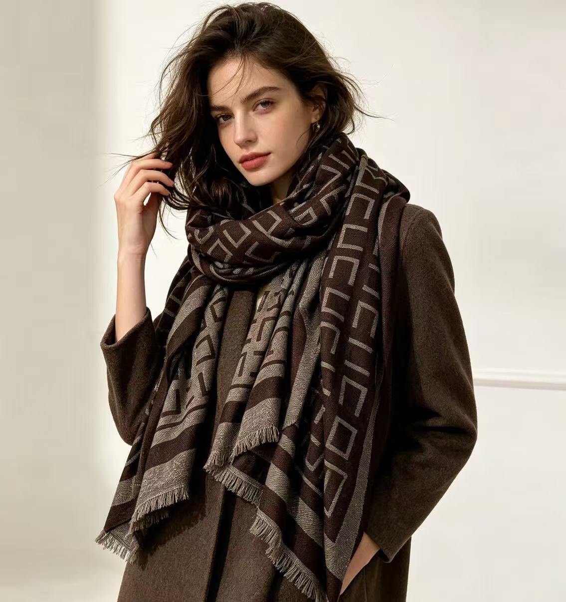 Wholesaler JERRY.AMY - Women's scarf in viscose and wool, 65x180 cm