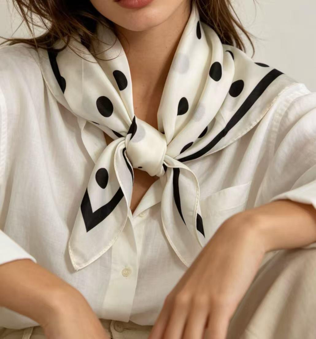 Wholesaler JERRY.AMY - Women's small square scarf 70*70