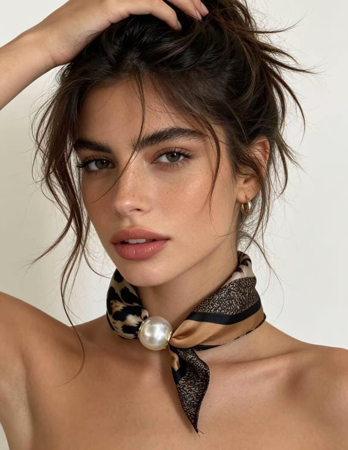 Mayorista JERRY.AMY - Pañuelo con perlas y cierre magnético para mujer