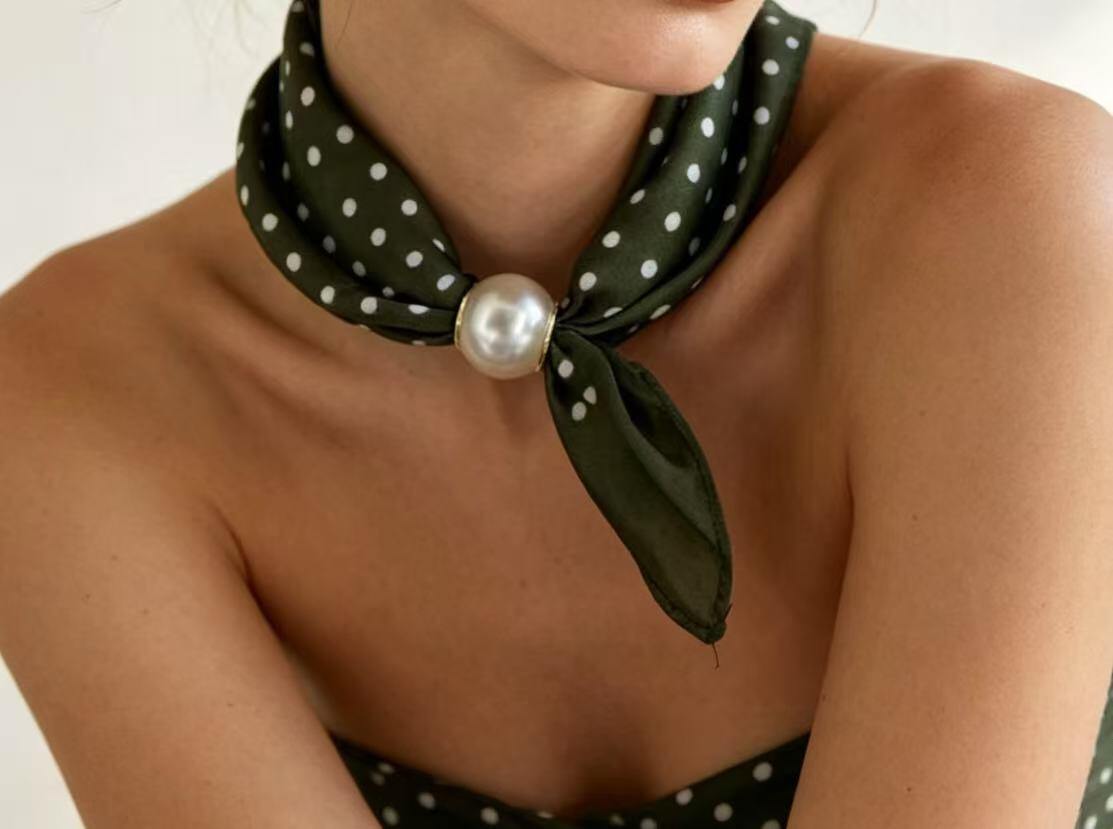 Mayorista JERRY.AMY - Pañuelo con perlas y cierre magnético para mujer