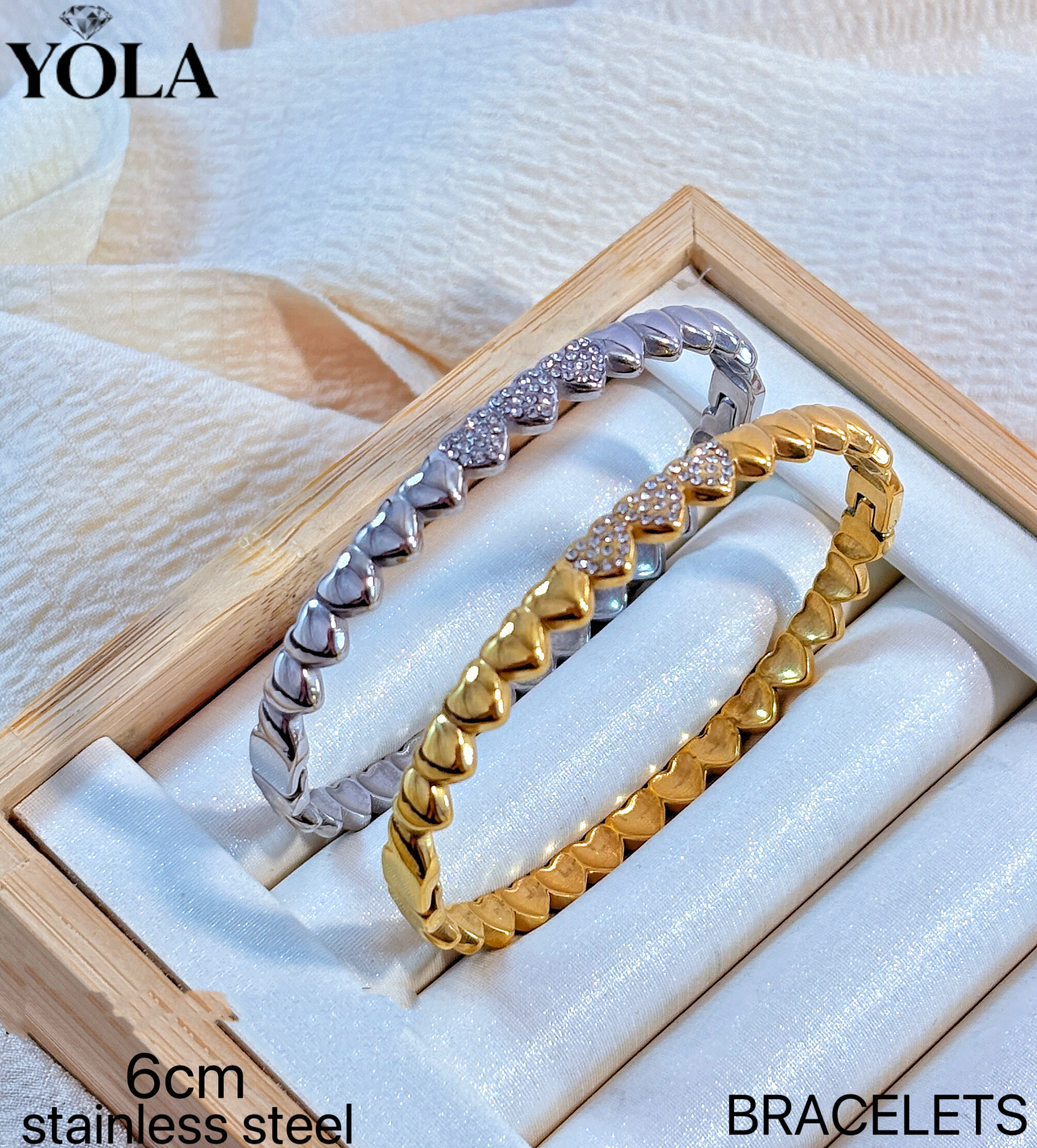 Grossiste JESSICA - Bracelet élégant avec strass, tendance, couleur or et argent, motif cœur