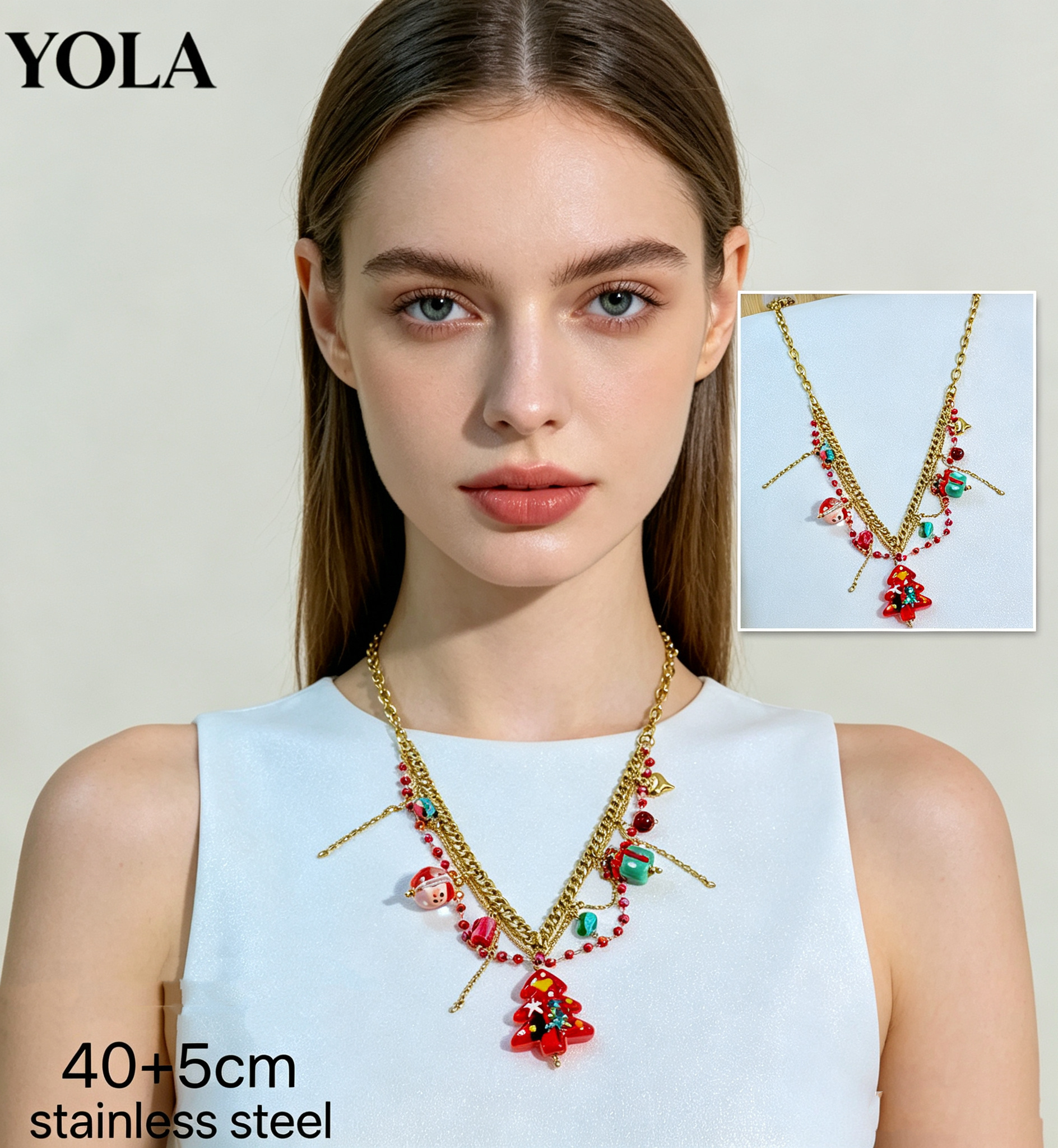 Grossiste JESSICA - Voici un collier multi-rangs avec pendentif en verre de Noël, fabriqué en acier inoxydable, avec une longueur de chaîne de 40 cm + 5 cm de chaîne d'extension. Le collier est composé de plusieurs couches, y compris une chaîne cubaine épaisse et une chaîne 