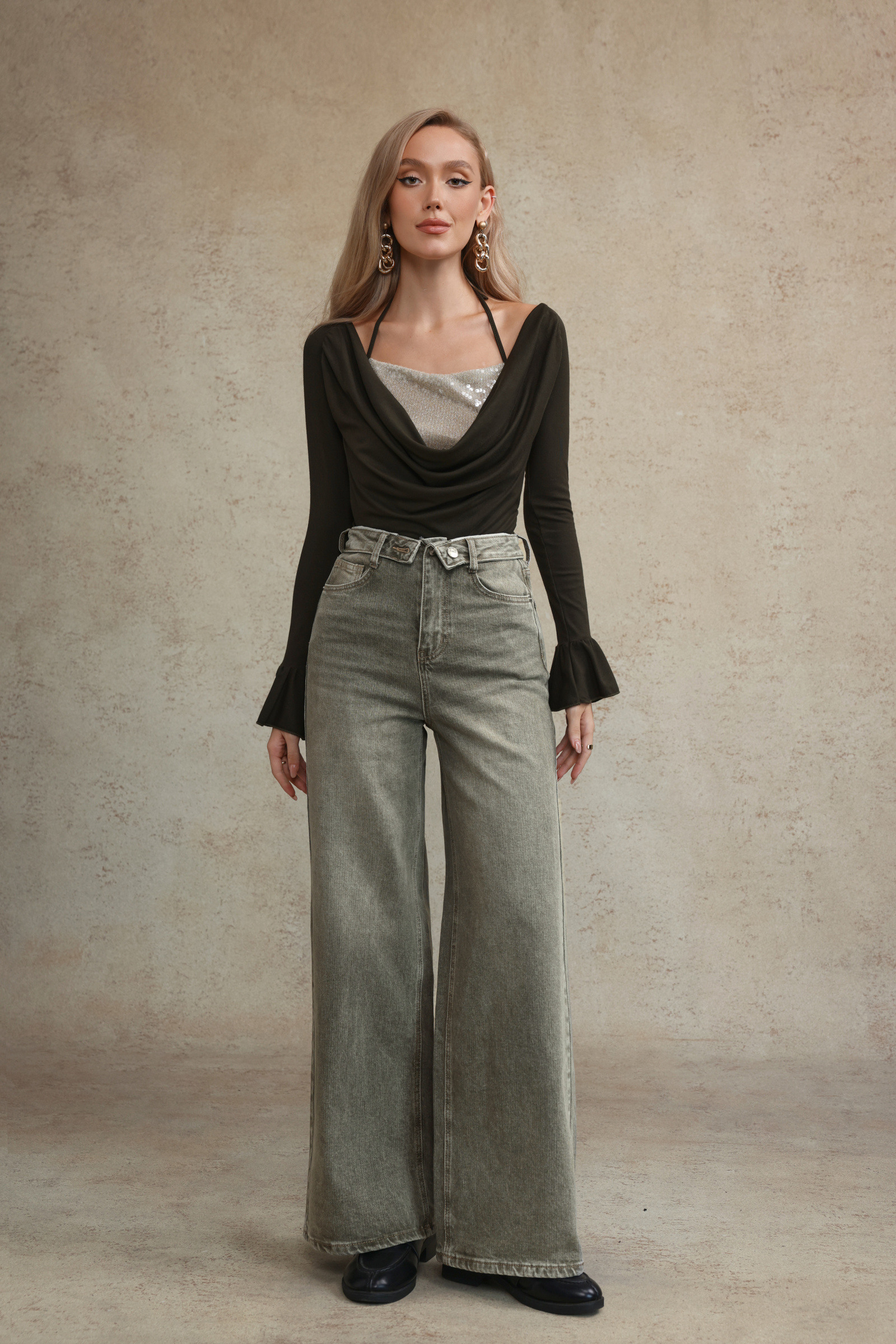 Grossiste Jewelly - WIDE LEG JEANS CEINTURE RETOURNE