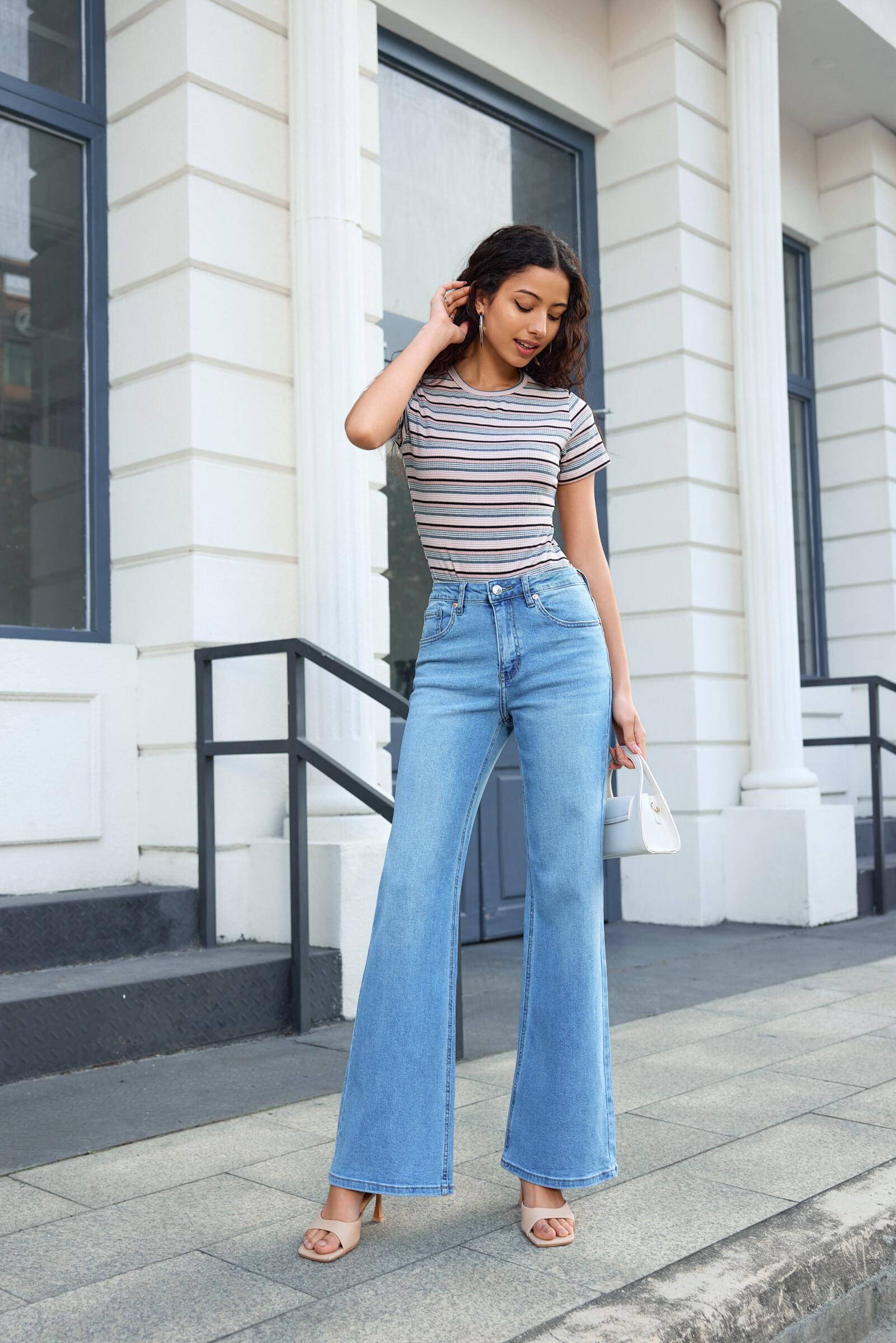 Wholesaler Jewelly - wide leg jeans with strass