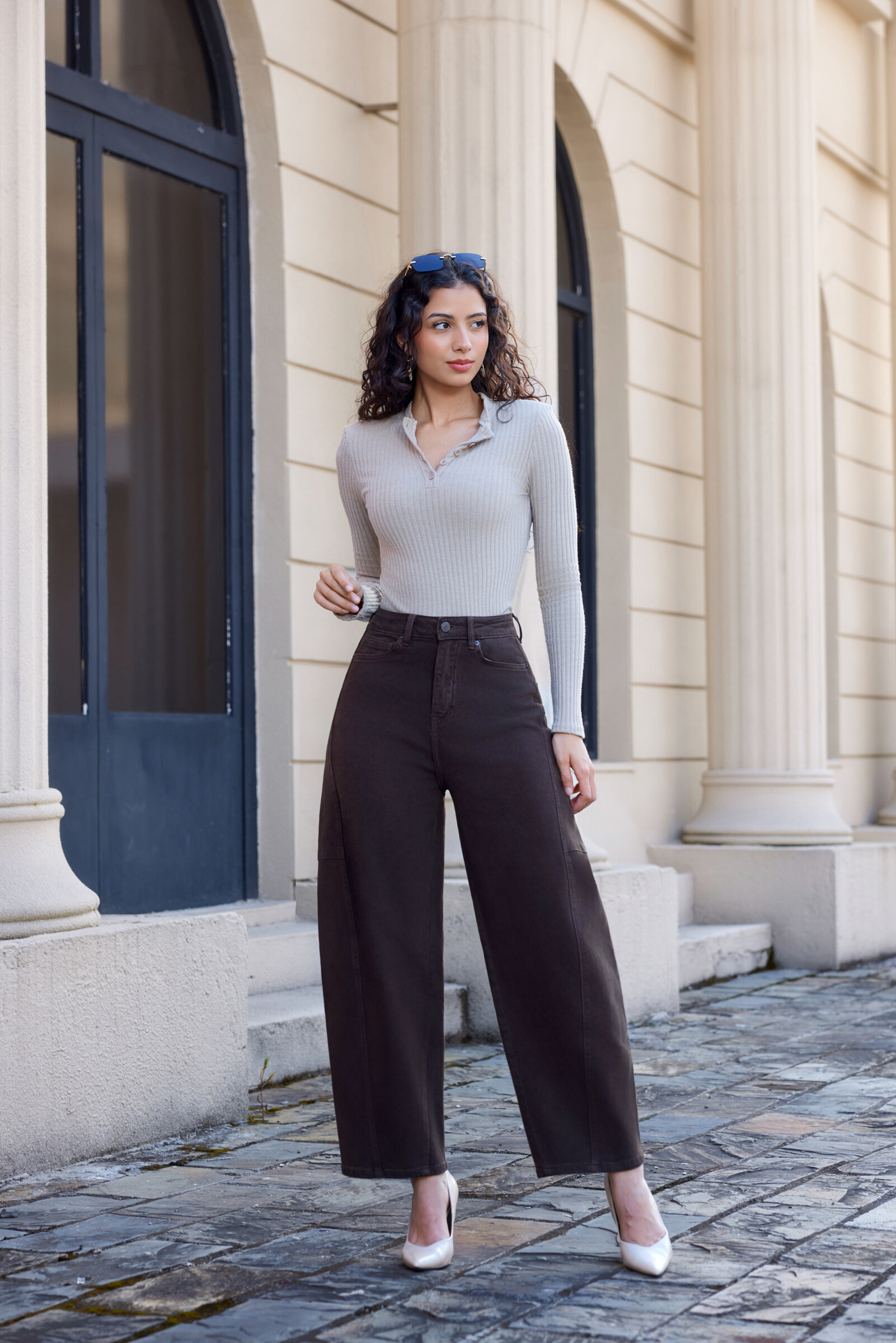 jeans ballon marron foncé