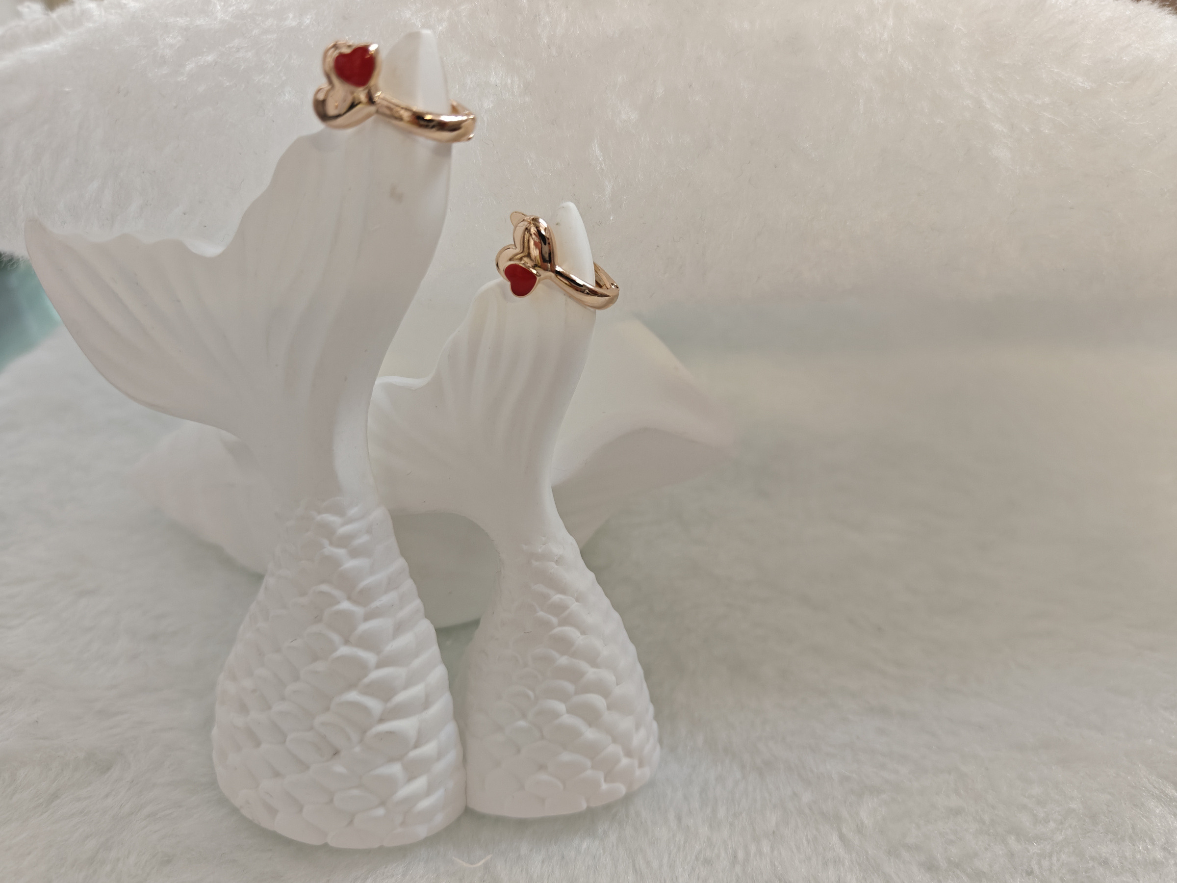 Wholesaler JINLONG BIJOUX - Orecchini con cuore rosso rame platato rodiato