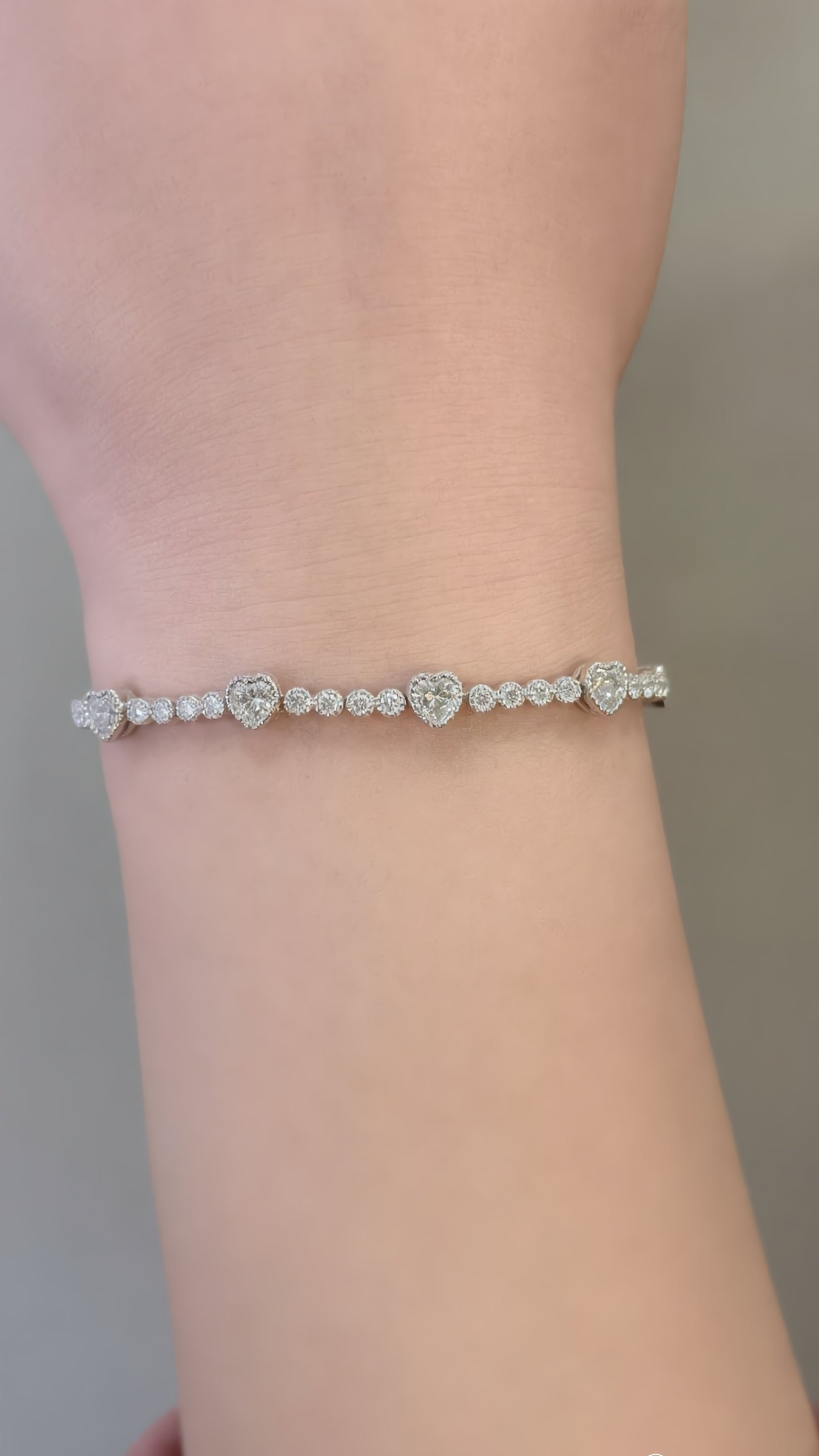 Wholesaler JINLONG BIJOUX - Bracciale heart with zirconia and plated rodiato