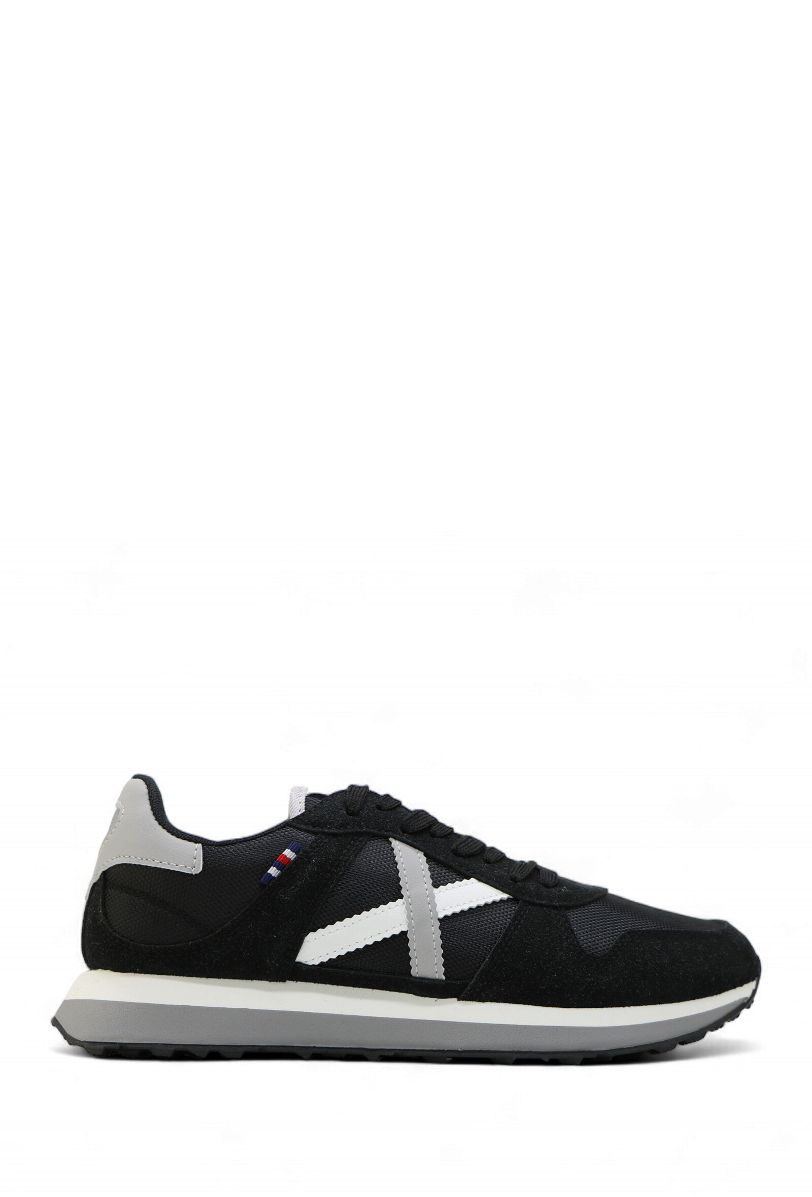 Grossiste JM.DIAMANT - Baskets classique