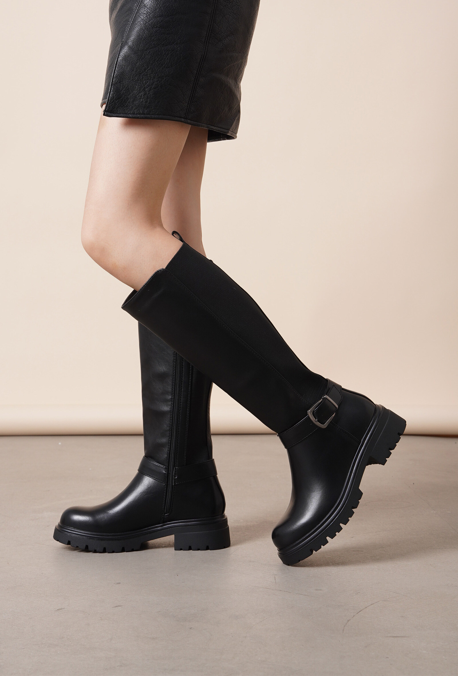 Großhändler JM.DIAMANT - Hohe Stiefel