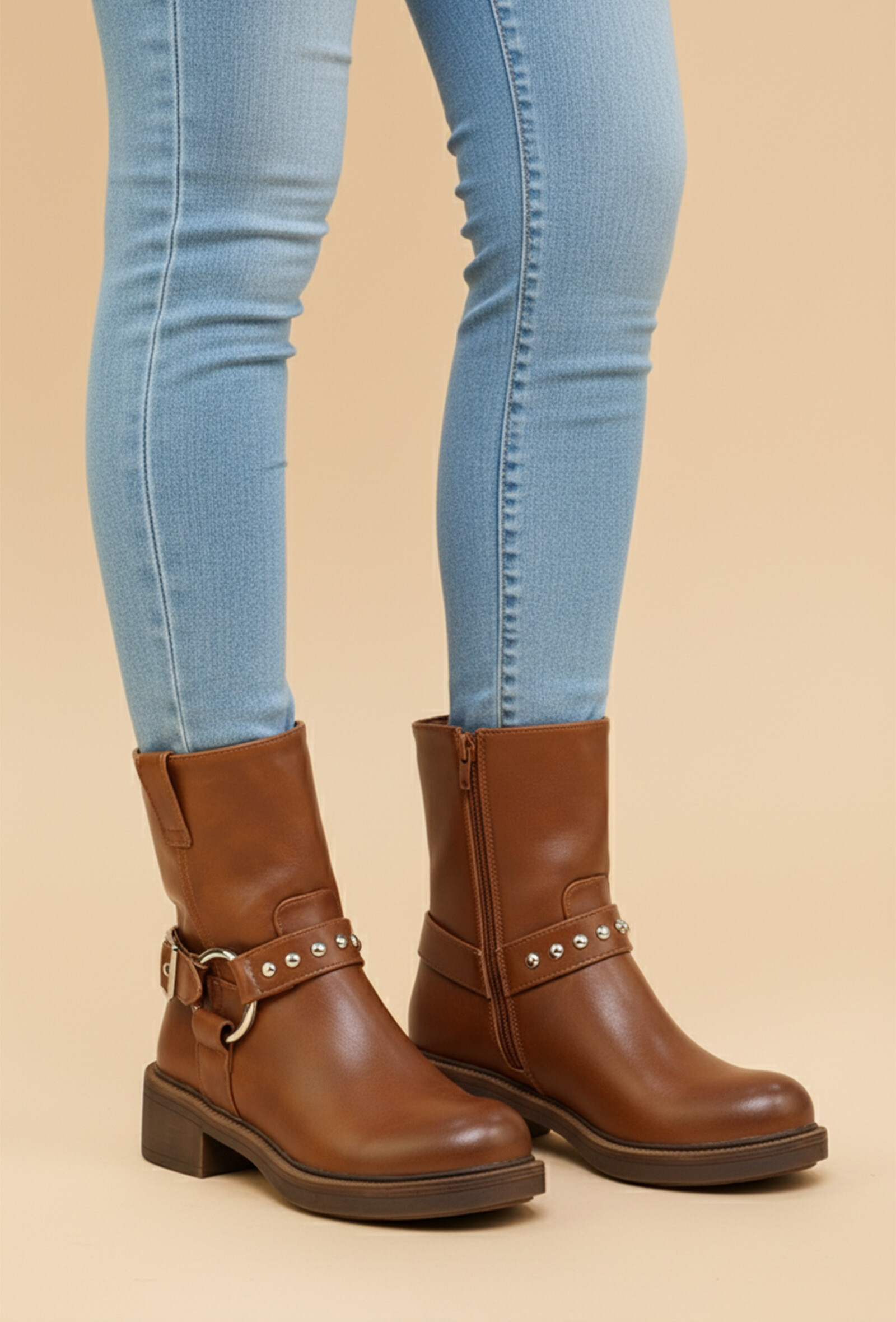 Wholesaler JM.DIAMANT - Ankle boots with heels