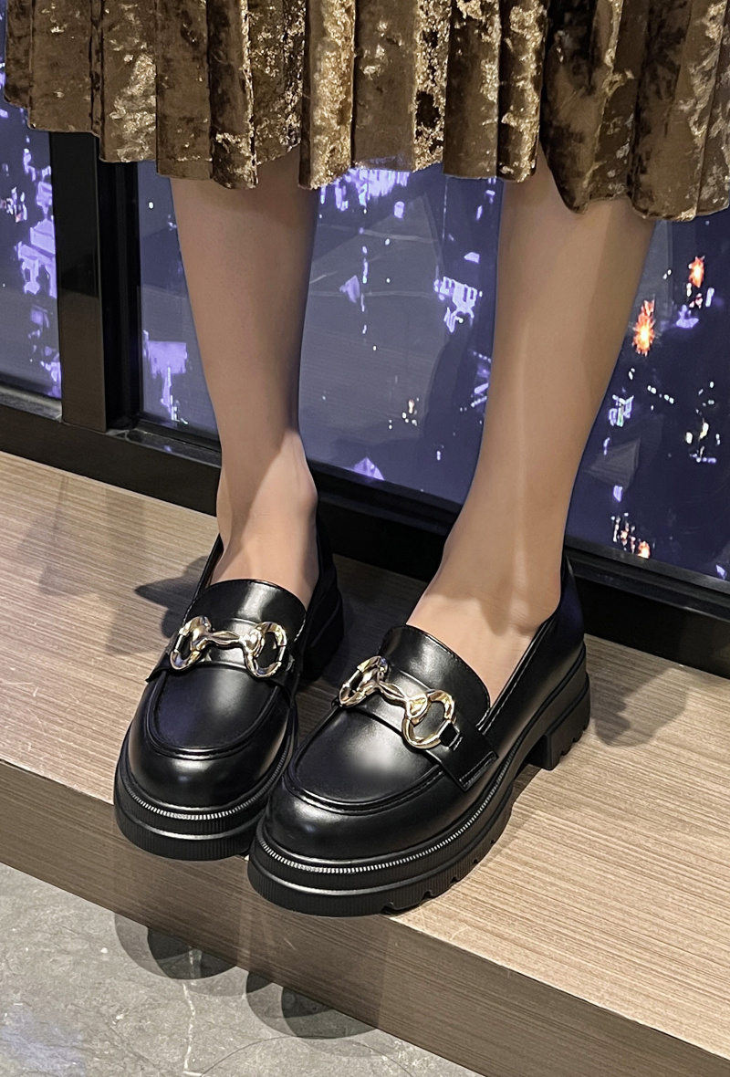 Grossiste JM.DIAMANT - Mocassins semelle crantée