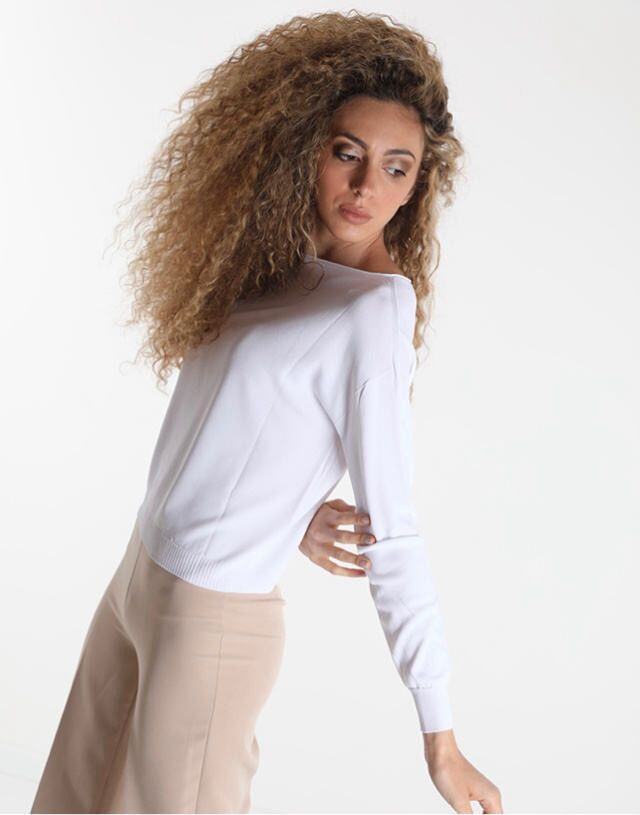Wholesaler JNJ - Viscose sweater