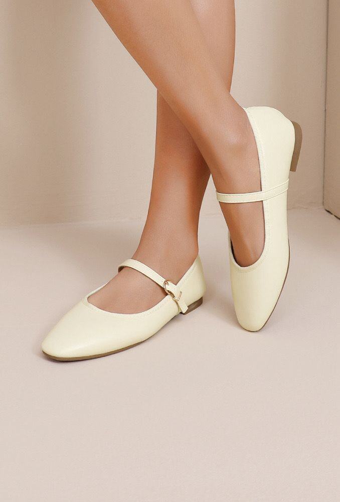 Grossiste JOIA PARIS - Ballerines à bride, style délicat