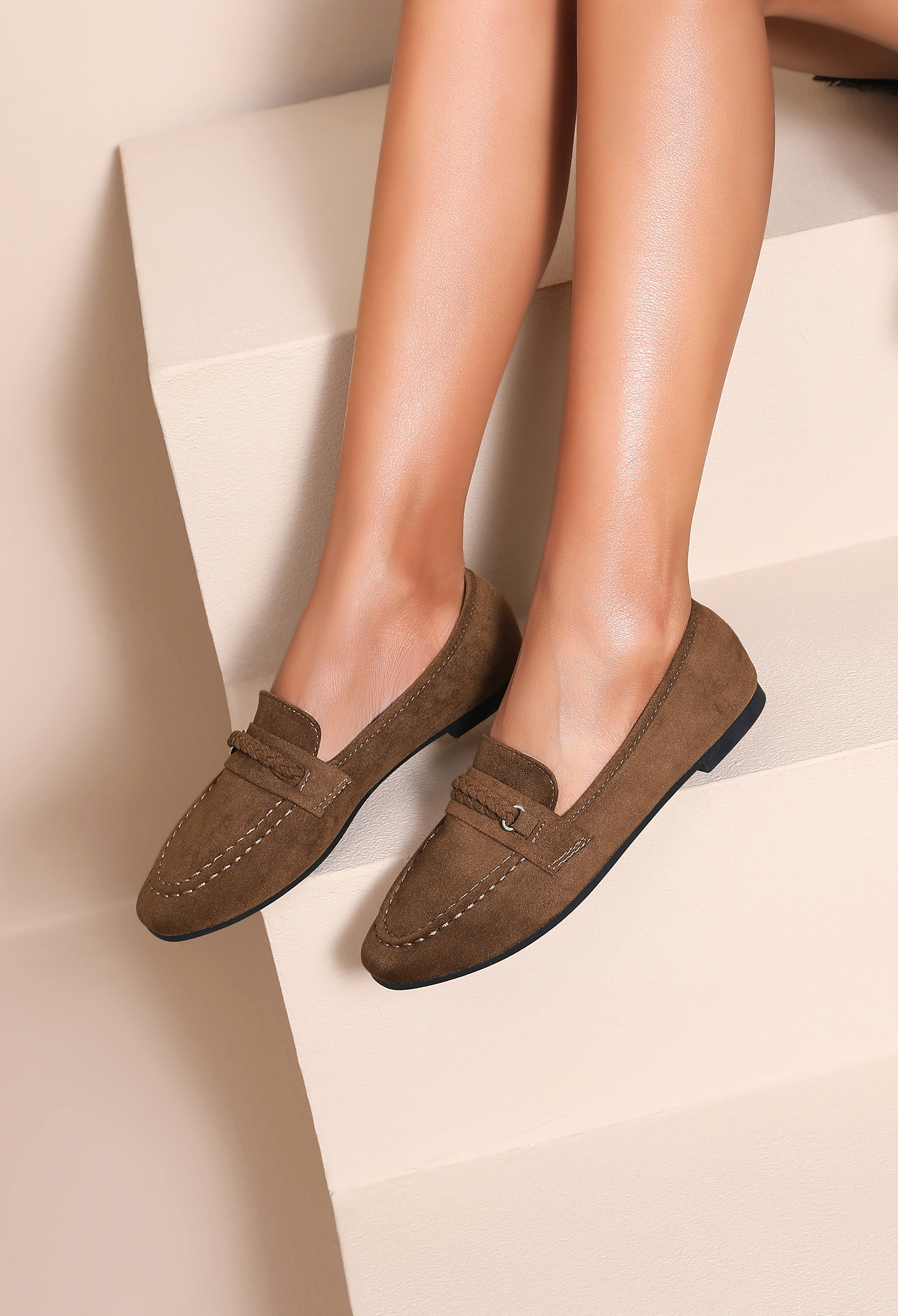 Wholesaler JOIA PARIS - Classic loafers with braided detail