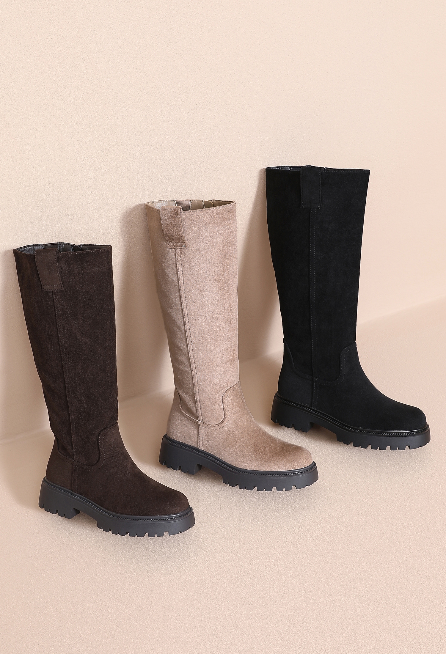 Grossiste JOIA PARIS - Bottes Femme en Suédine à Semelle Crantée