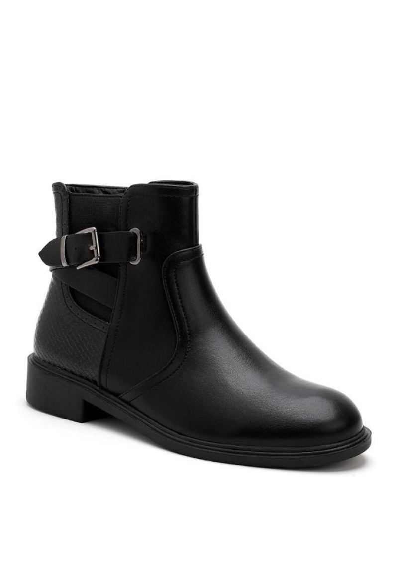 Wholesaler JOIA PARIS - BUCKLED ANKLE BOOTS H8-211