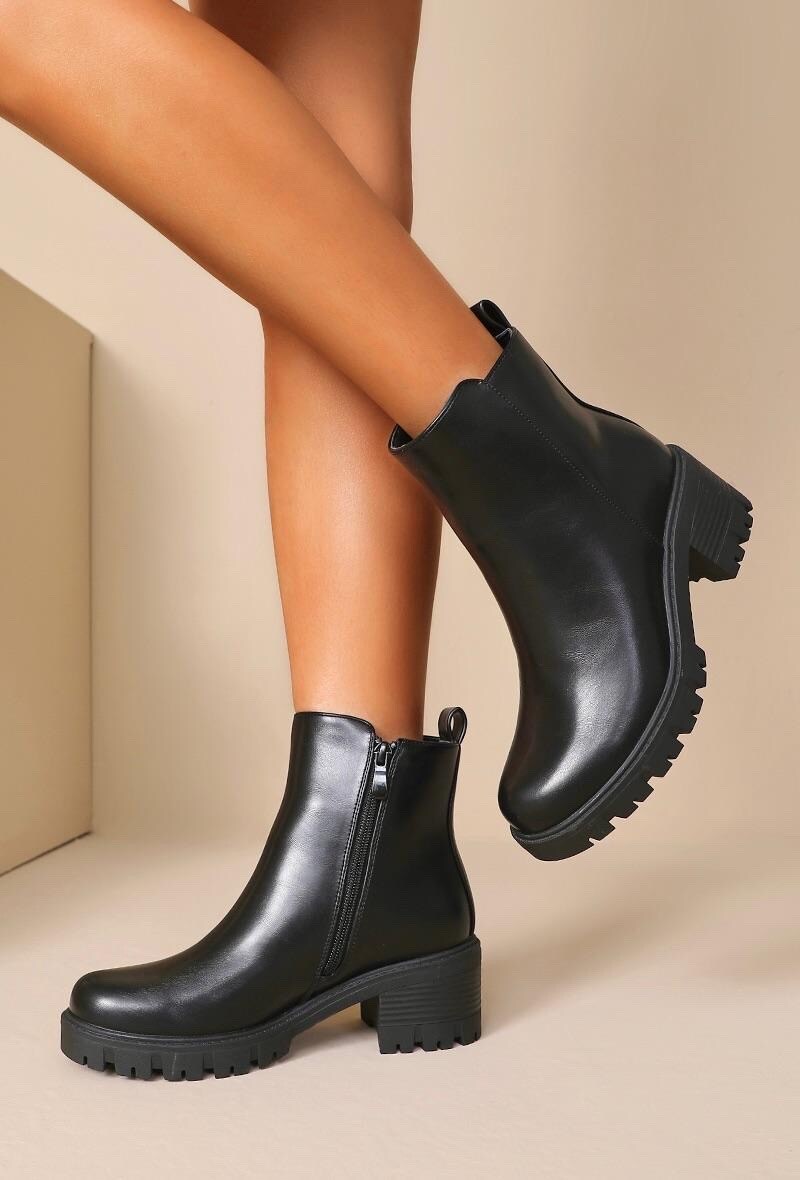 Wholesaler JOIA PARIS - Low Heel Ankle Boots