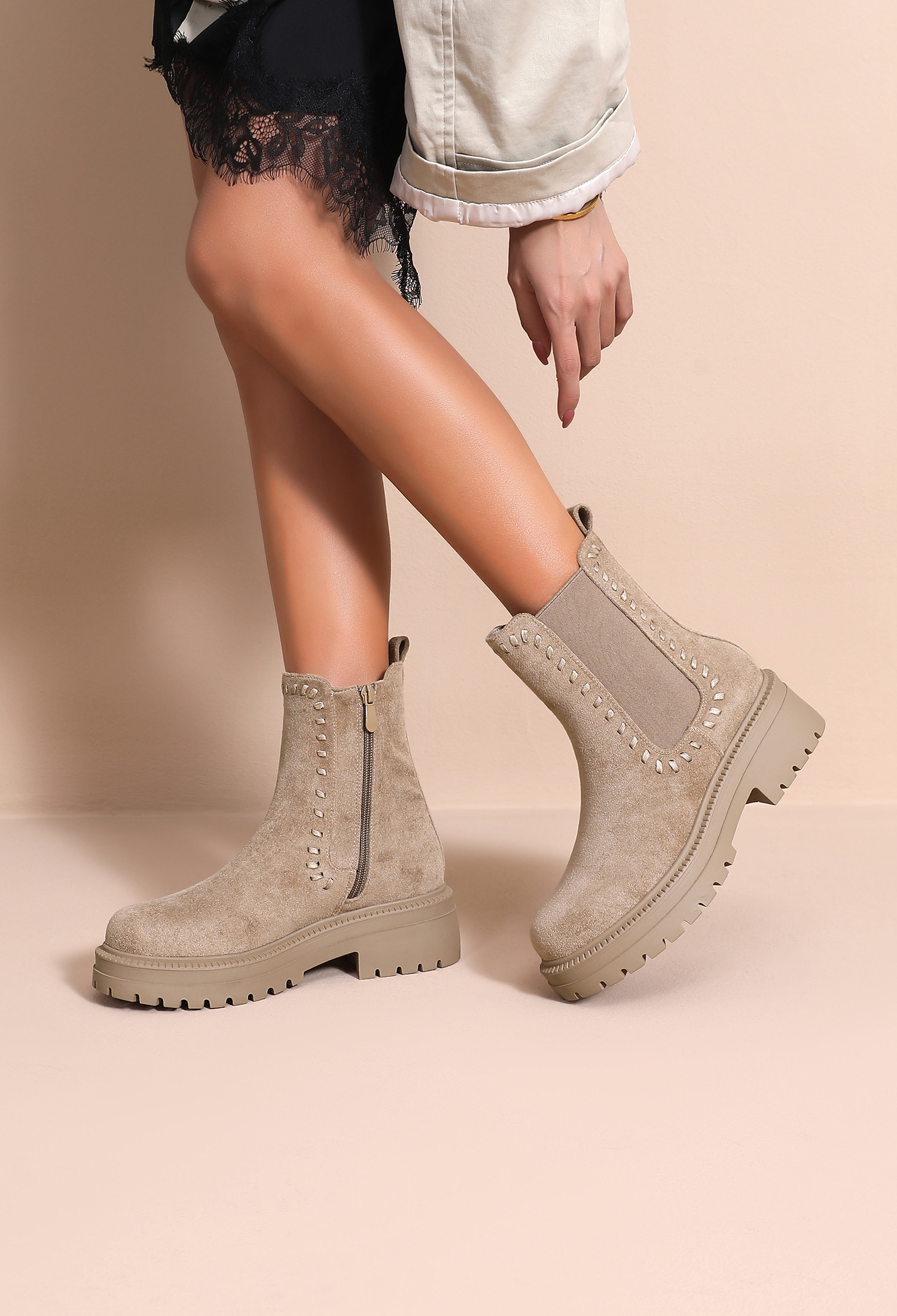 Grossiste JOIA PARIS - Bottines Chelsea à semelle crantée