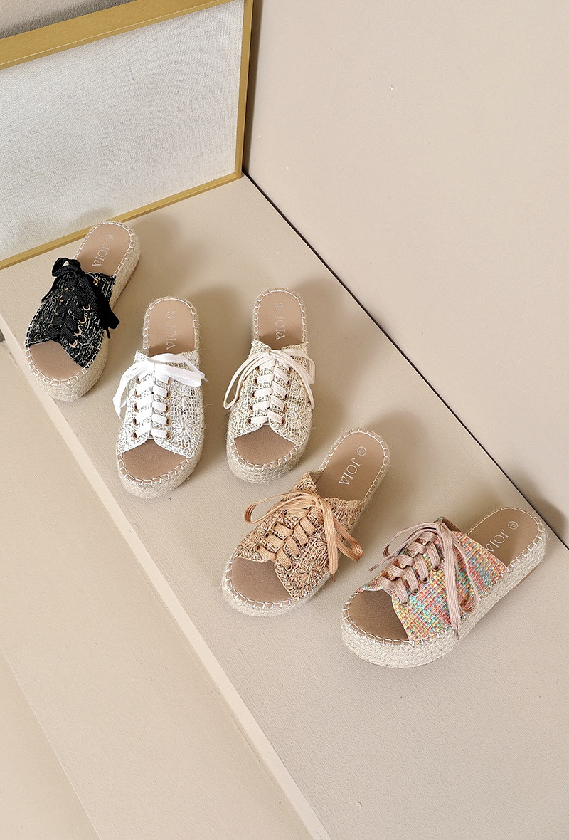 Grossiste JOIA PARIS - ESPADRILLES COMPENSÉE À LACETS TENDANCE