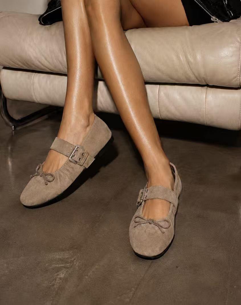Grossiste JOIA PARIS - Ballerines à bride et boucle