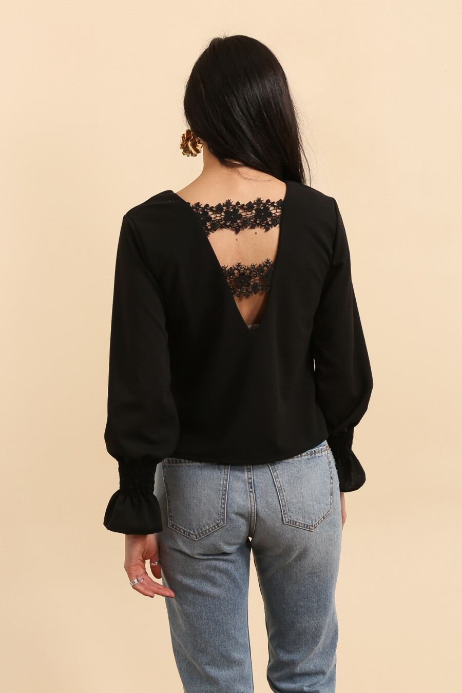 Wholesaler JOLIFLY - Long sleeve blouse and lace back