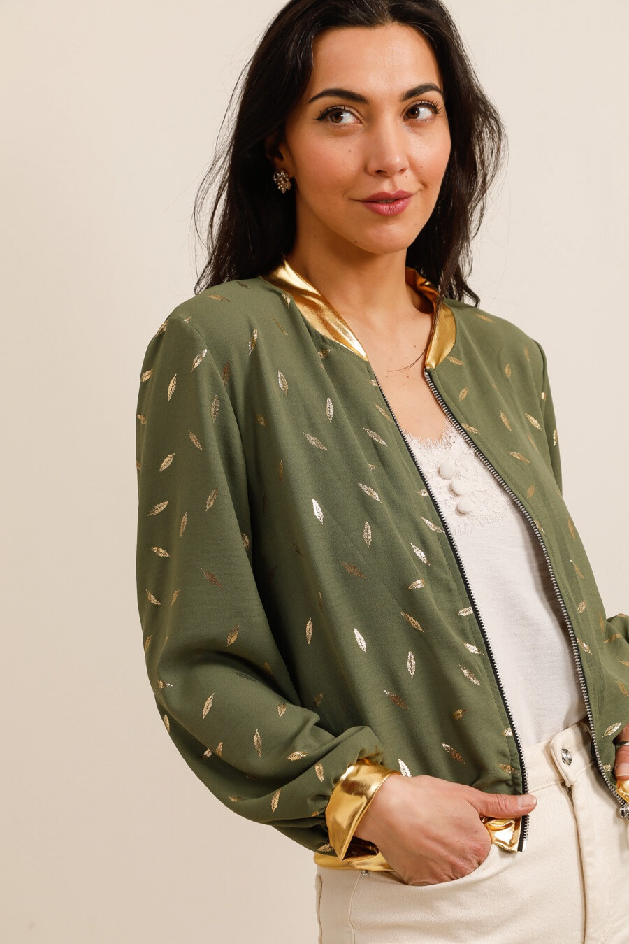 Wholesaler JOLIFLY - Bomber with golden patterns
