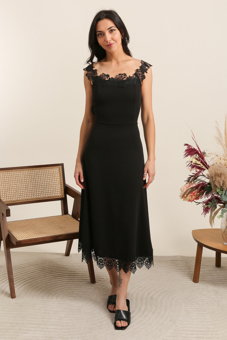 Grossiste JOLIFLY - ROBE  EN DENTELLE SOIREE