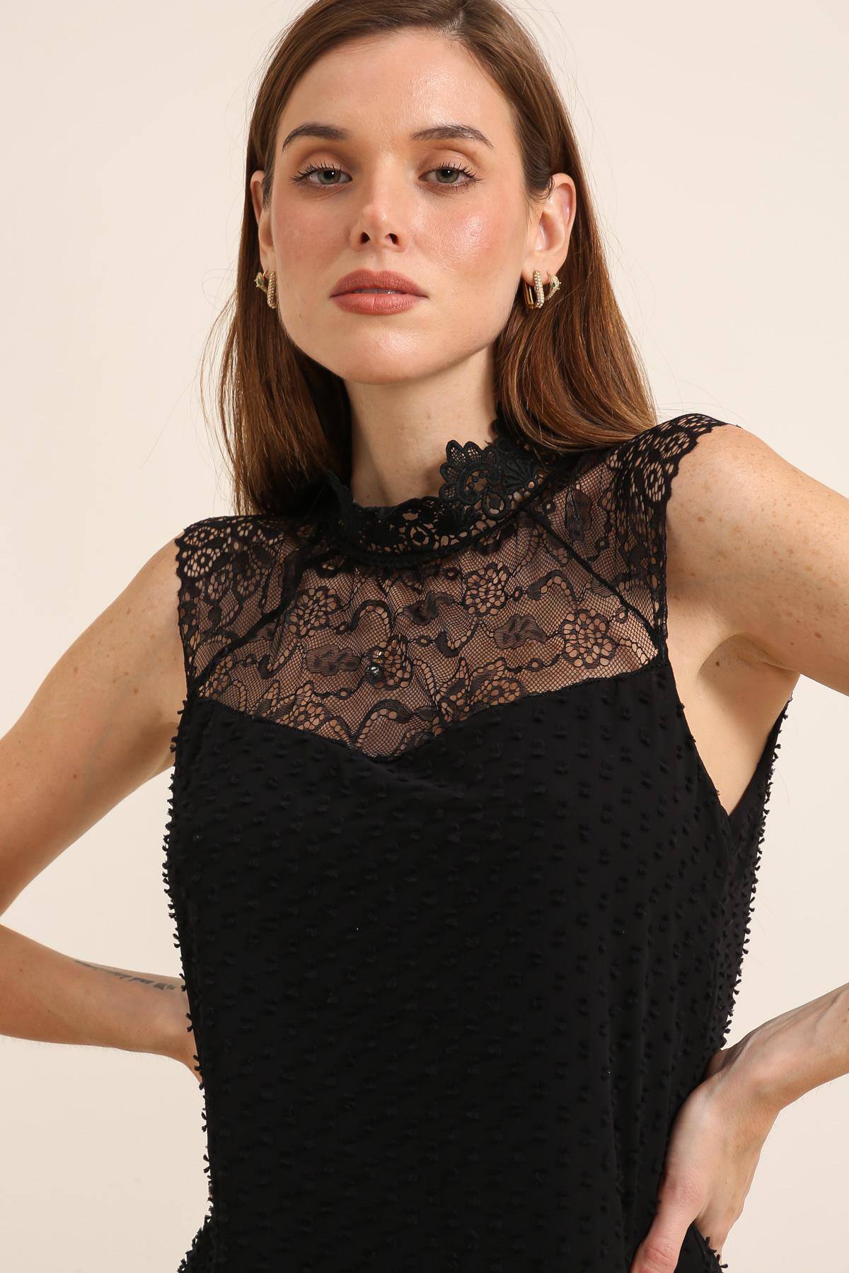 Grossista JOLIFLY - Elegante abito nero in pizzo – collo alto
