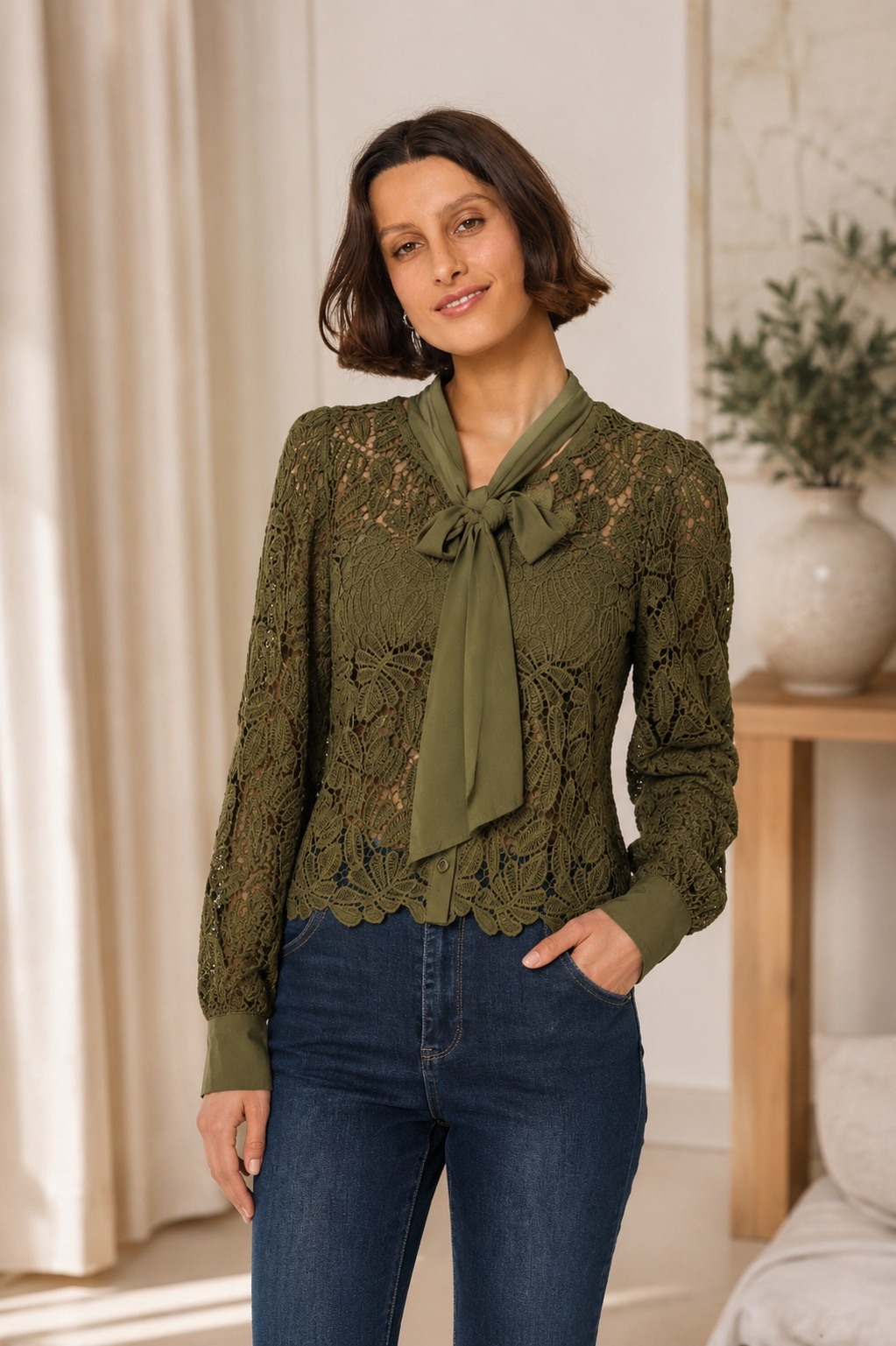 Grossista Jolio & Co - Blusa di pizzo