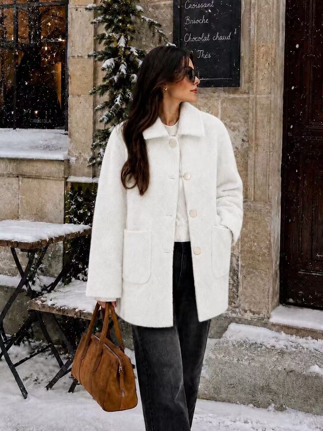Grossiste Jolio & Co - Gilet à boutons dorés