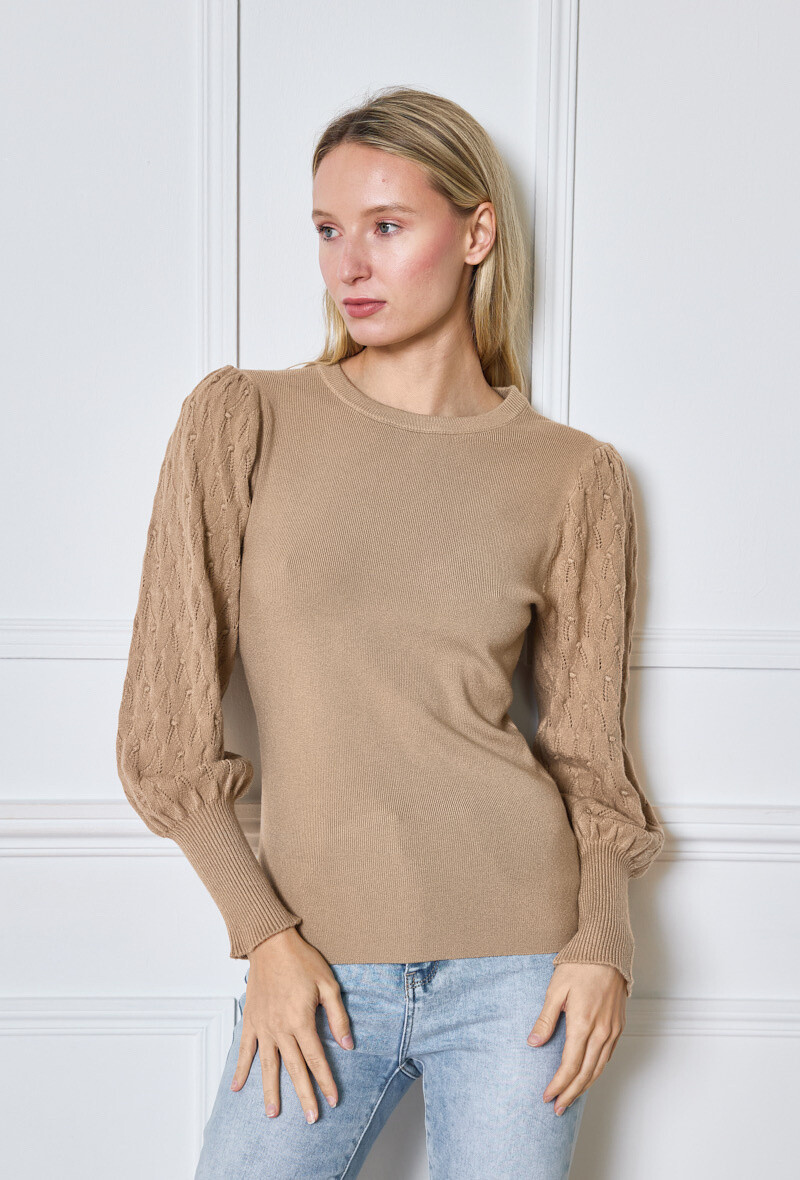 Wholesaler Jolio & Co - Sleeve sweater with pattern