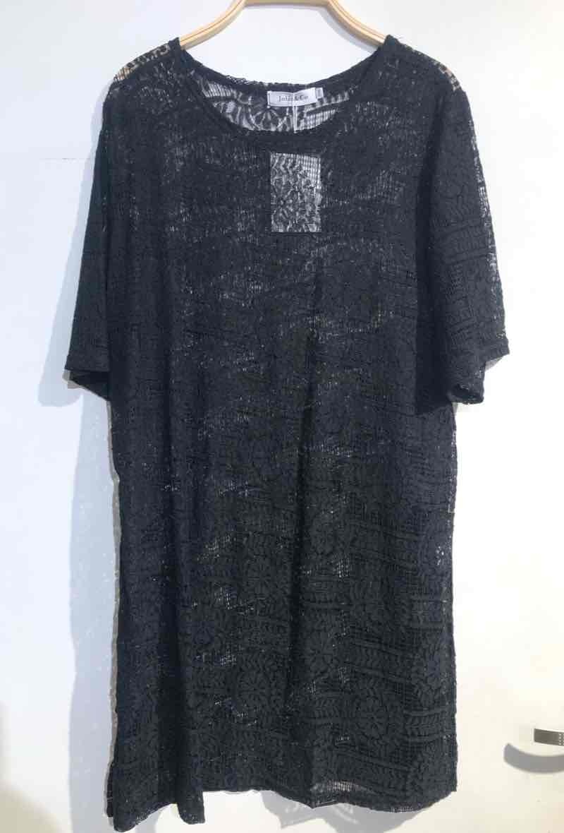 Grossiste Jolio & Co - Robe en dentelle