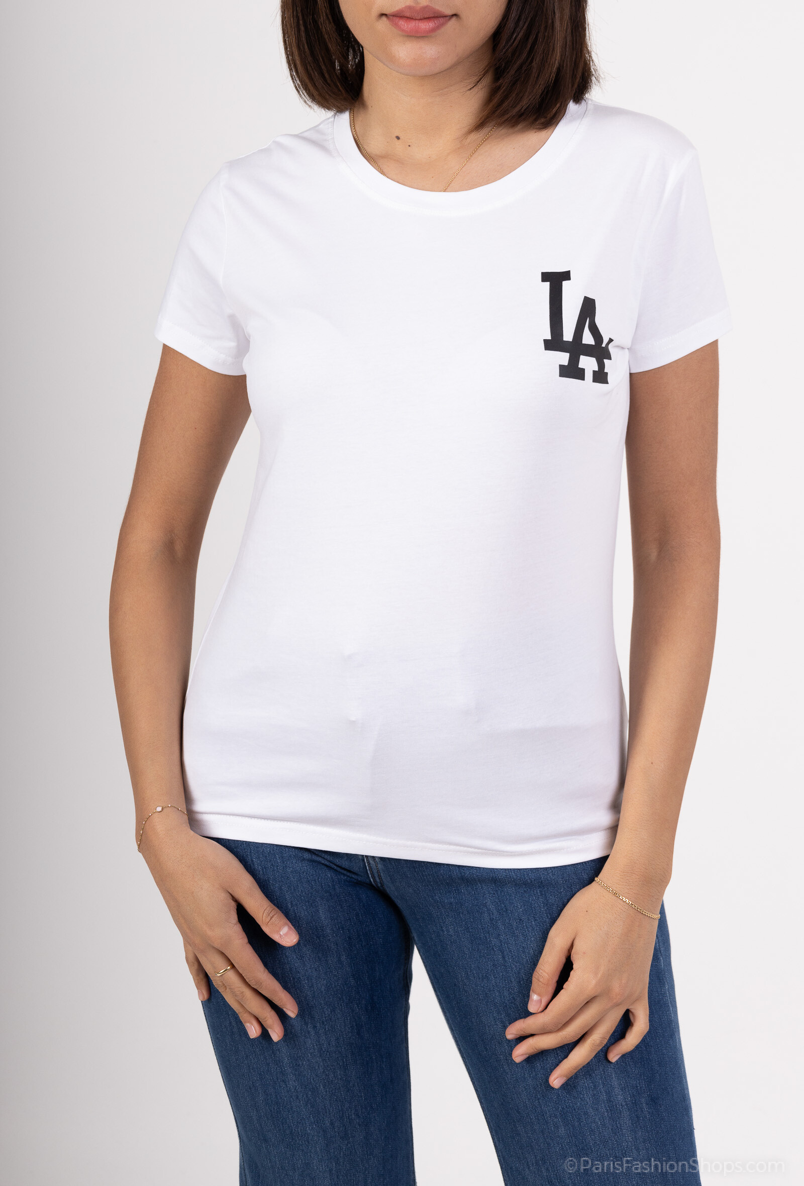 Wholesaler Jolio & Co - "La" printed t-shirt