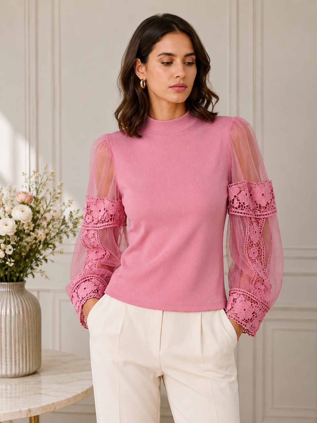 Großhändler Jolio & Co - Bluse mit Spitzenärmeln