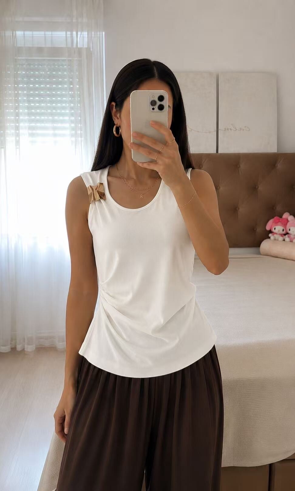 Grossista Jolio & Co - Top in maglia con fibbia dorata