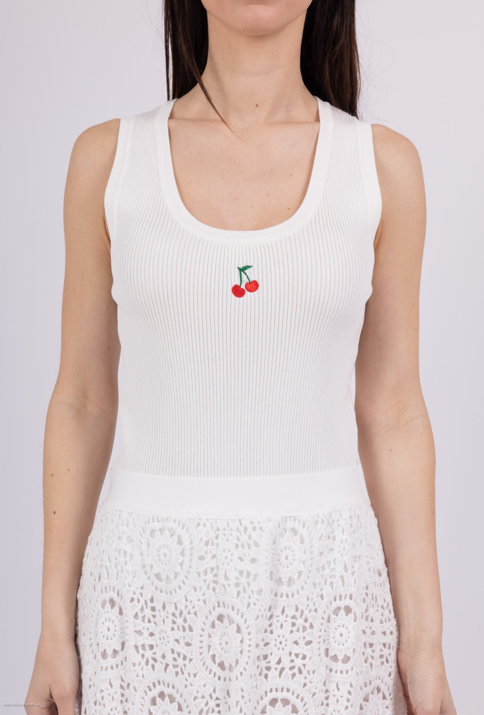 Wholesaler Jolio & Co - Top with cherry embroidery