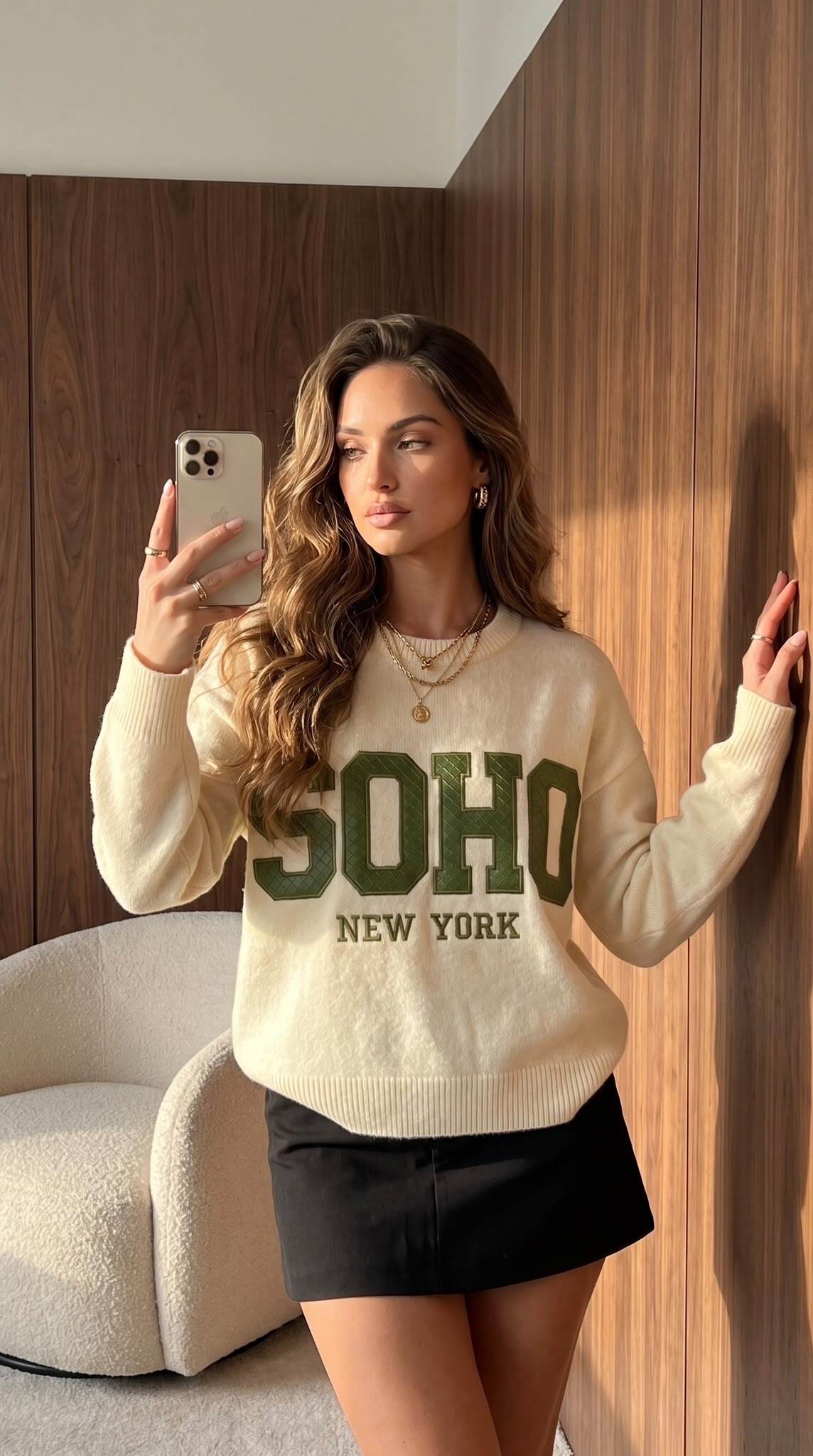 Grossista JOLLYA - Maglione Soho con scritta intrecciata