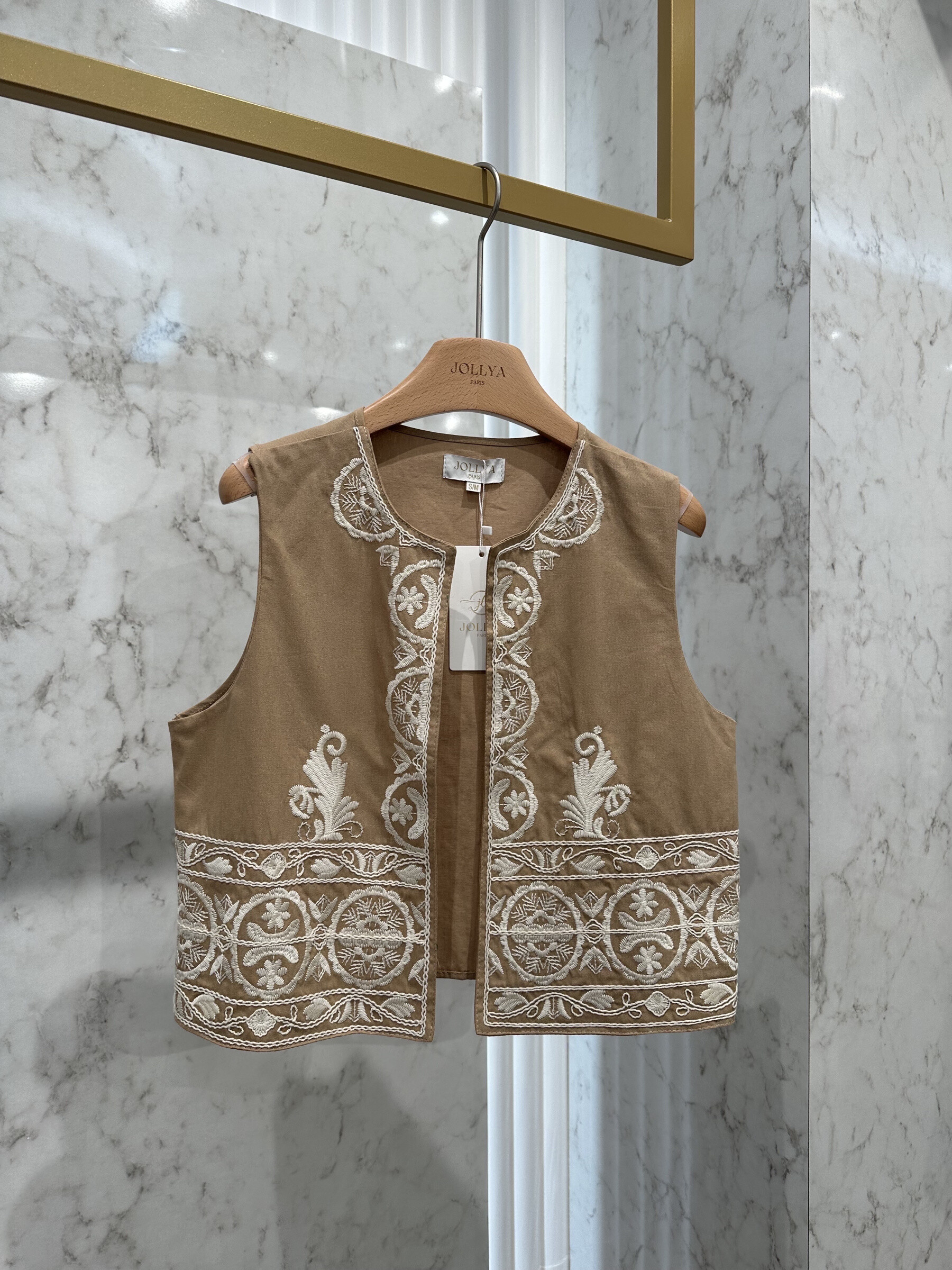 Wholesaler JOLLYA - Embroidered sleeveless jacket
