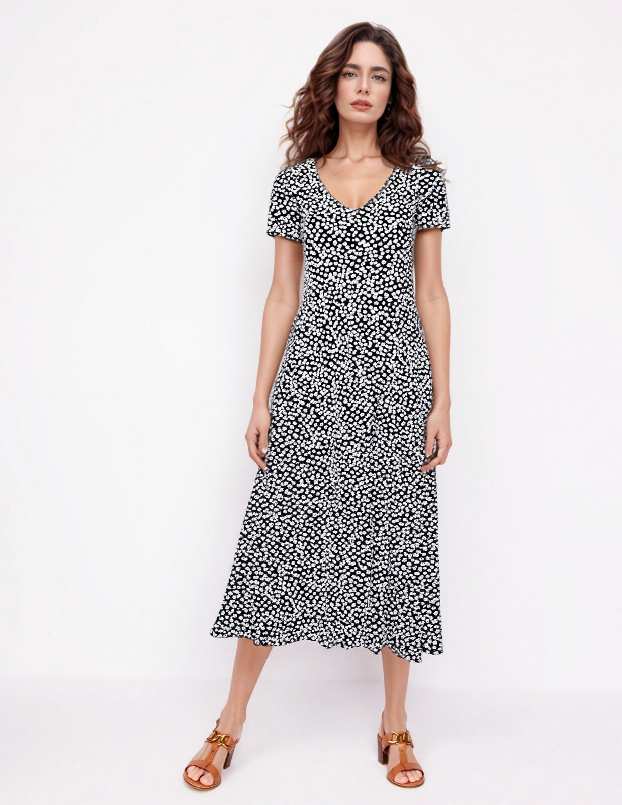 Großhändler Joy's - Ausgestelltes Midi-Kleid