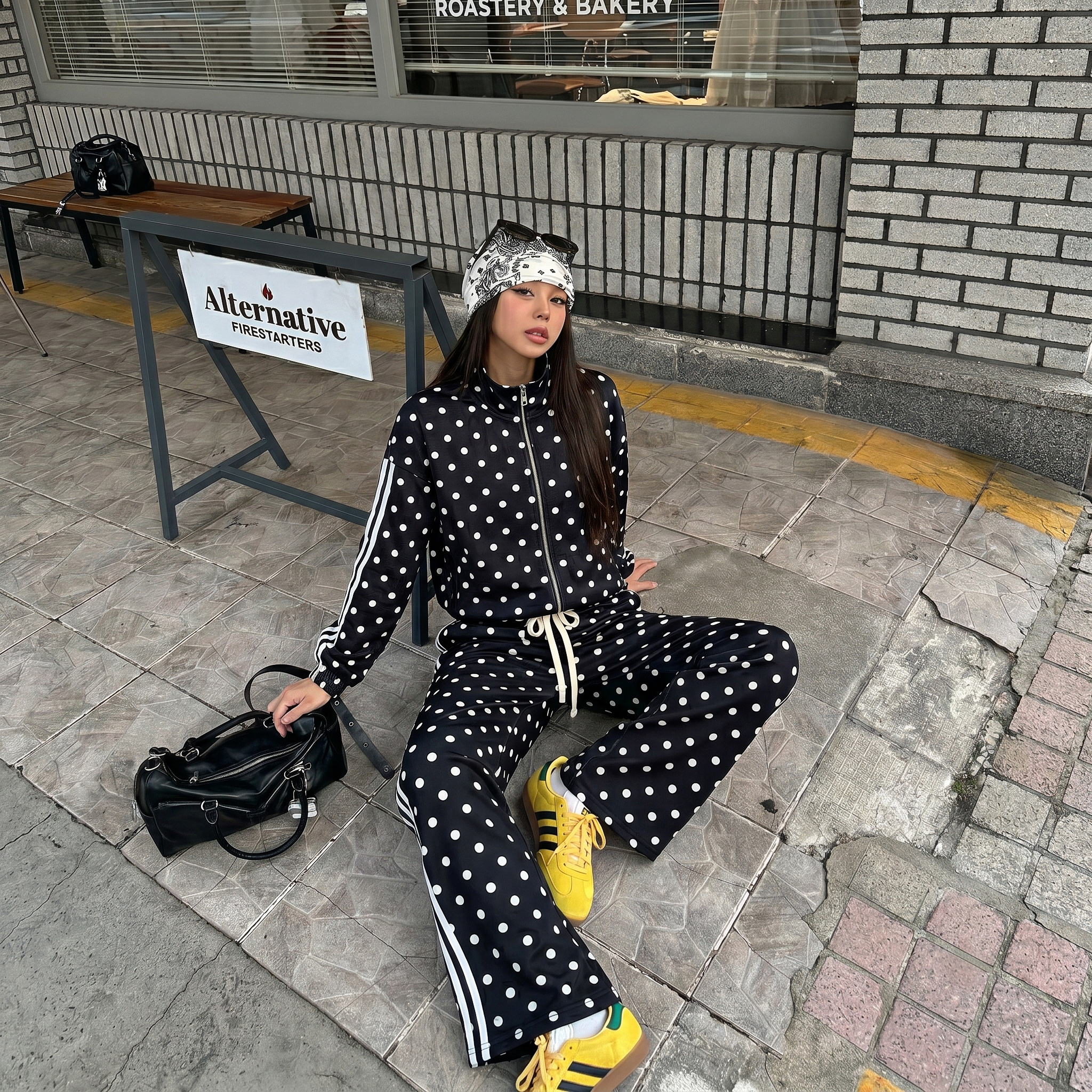 Grossiste JOYNA - VESTE A ZIP PETIT POIS