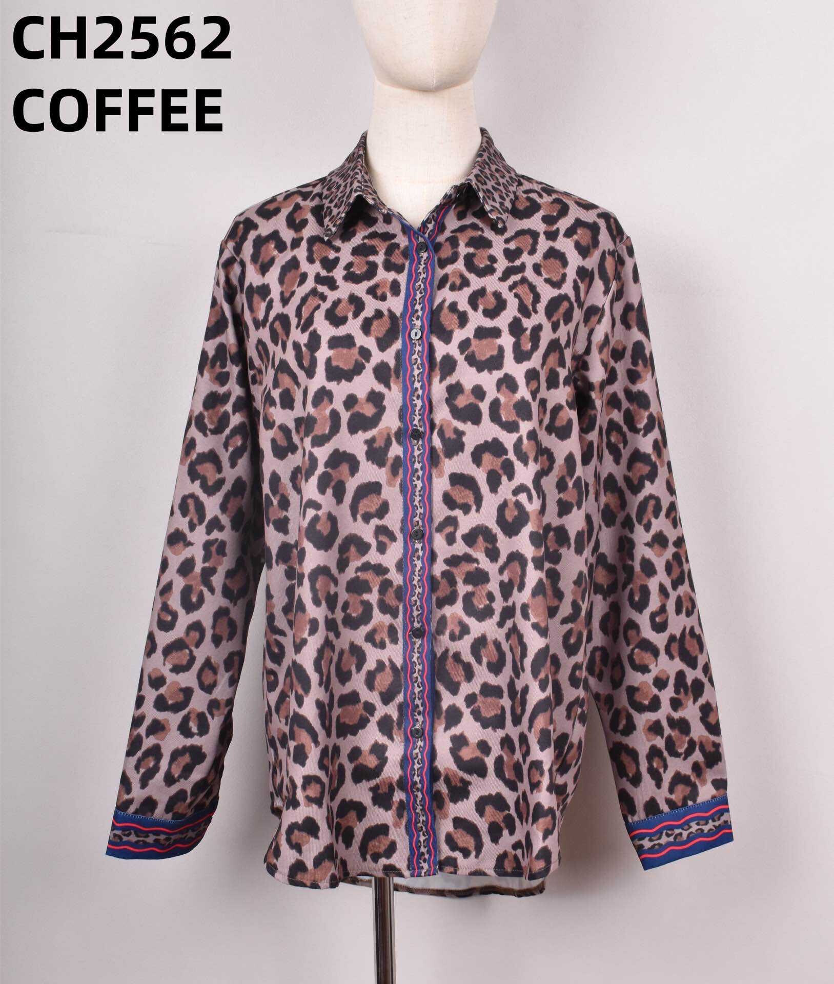 Wholesaler JS Millenium - Leopard shirt with blue details