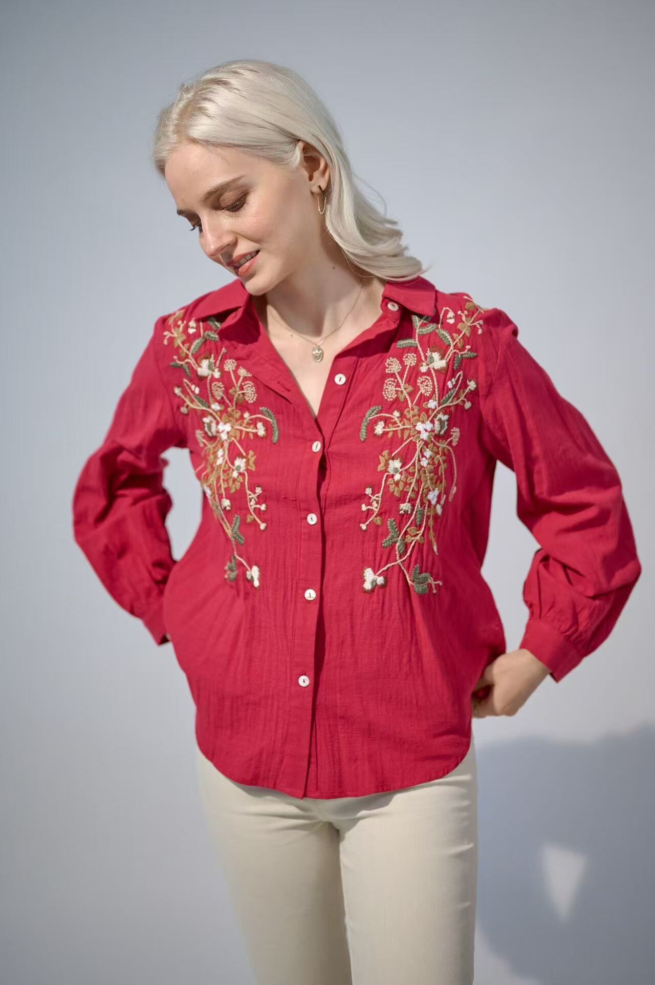 Wholesaler JS Millenium - United Hit with embroidered patterns