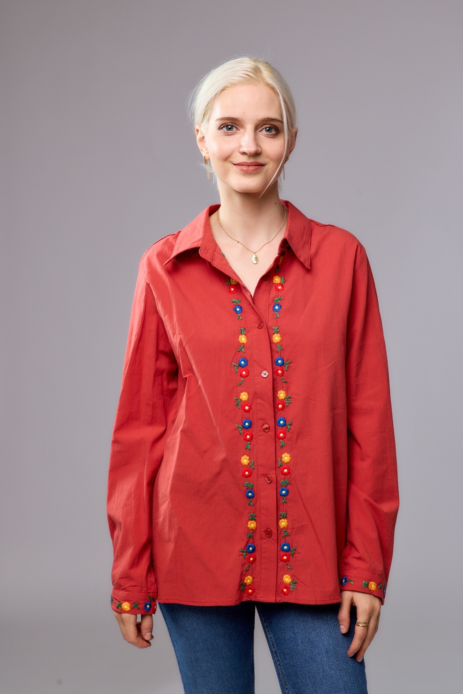 Wholesaler JS Millenium - United Hit with embroidered flowers