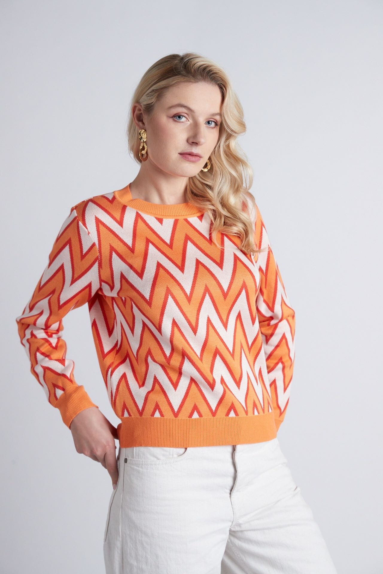 Wholesaler JS Millenium - V pattern sweater
